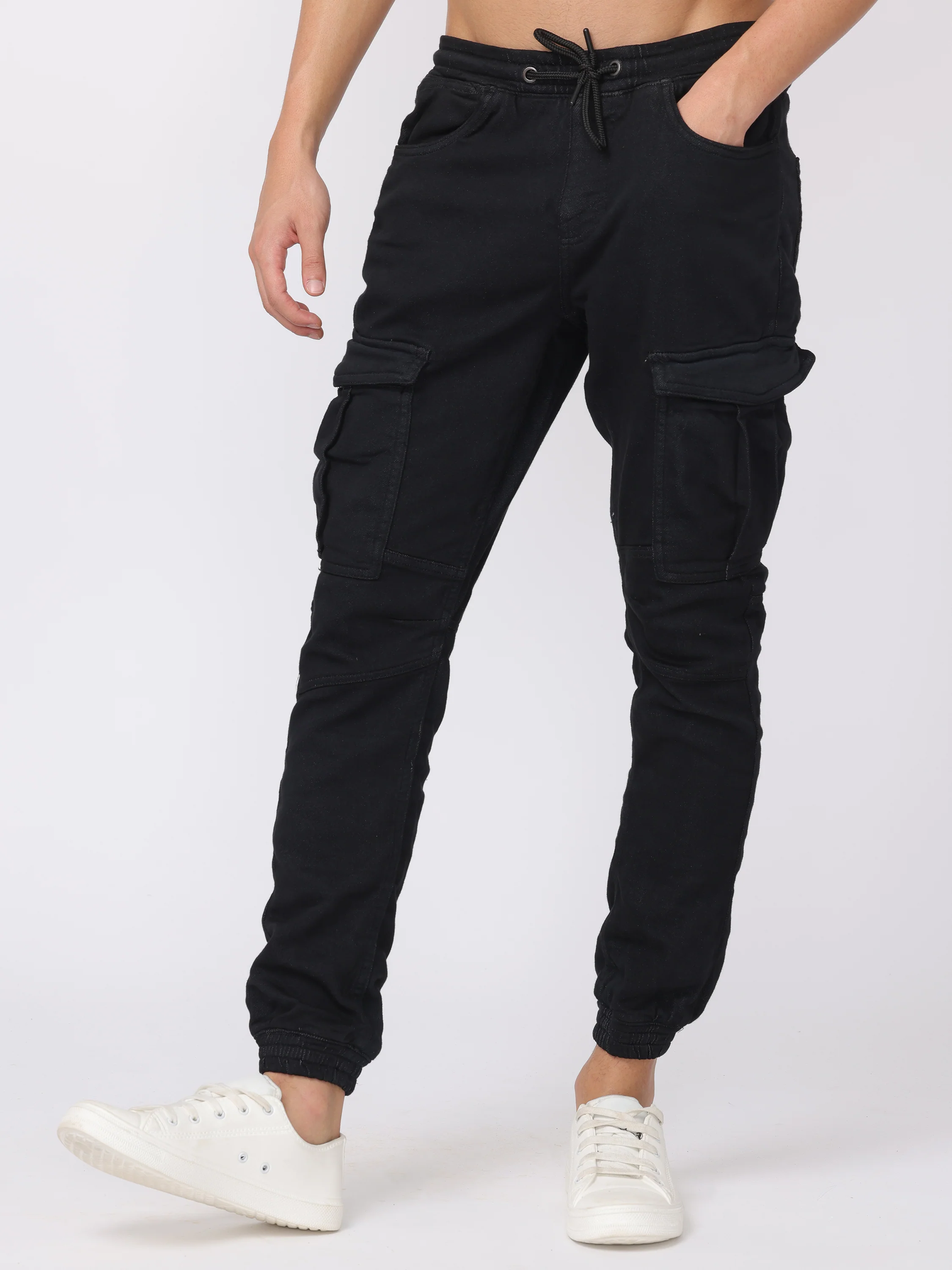 Men Black Comfort Fit Stretchable Joggers - Image 3
