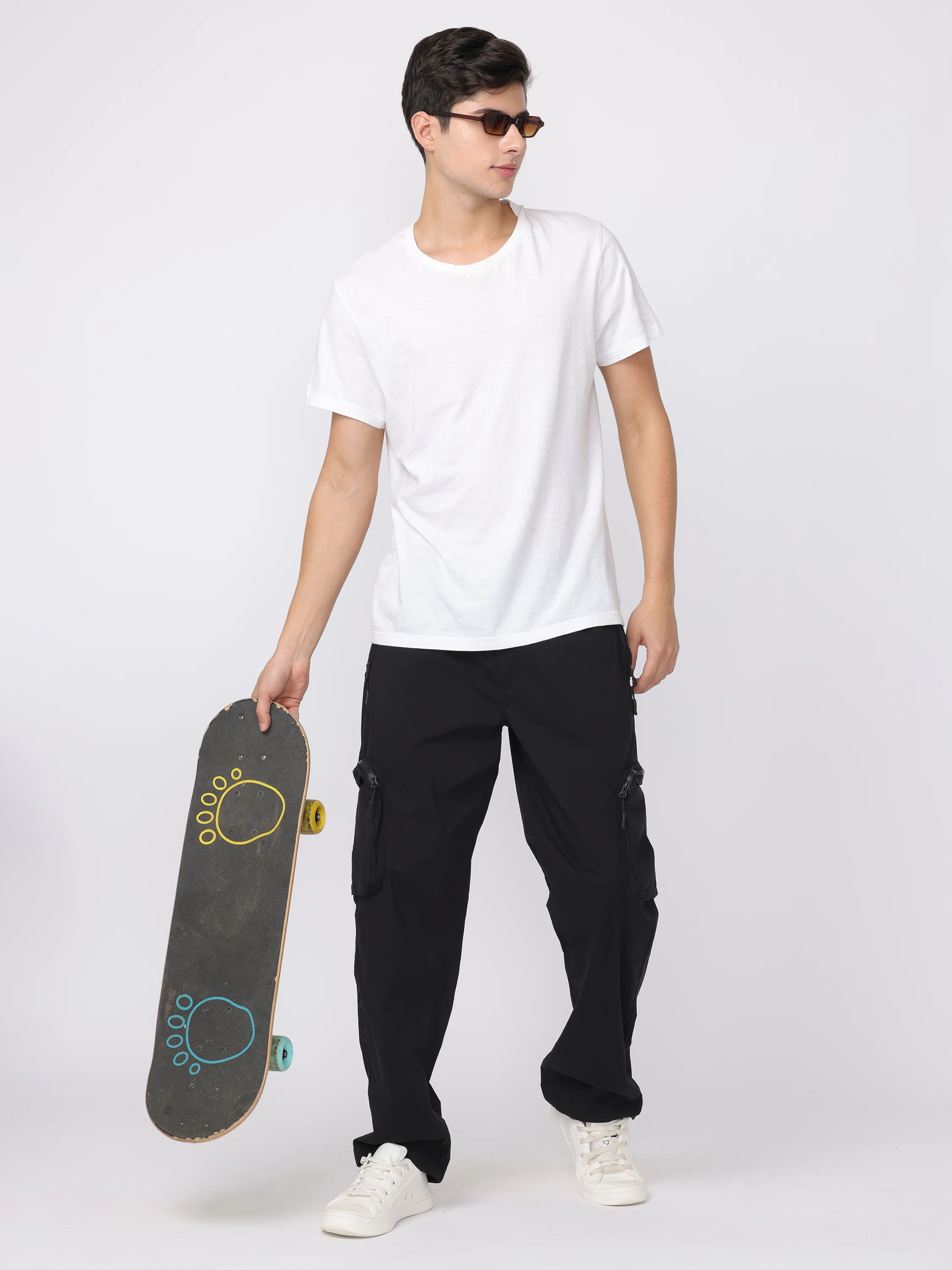 Men Black Comfort Fit Parachute Joggers - Image 3