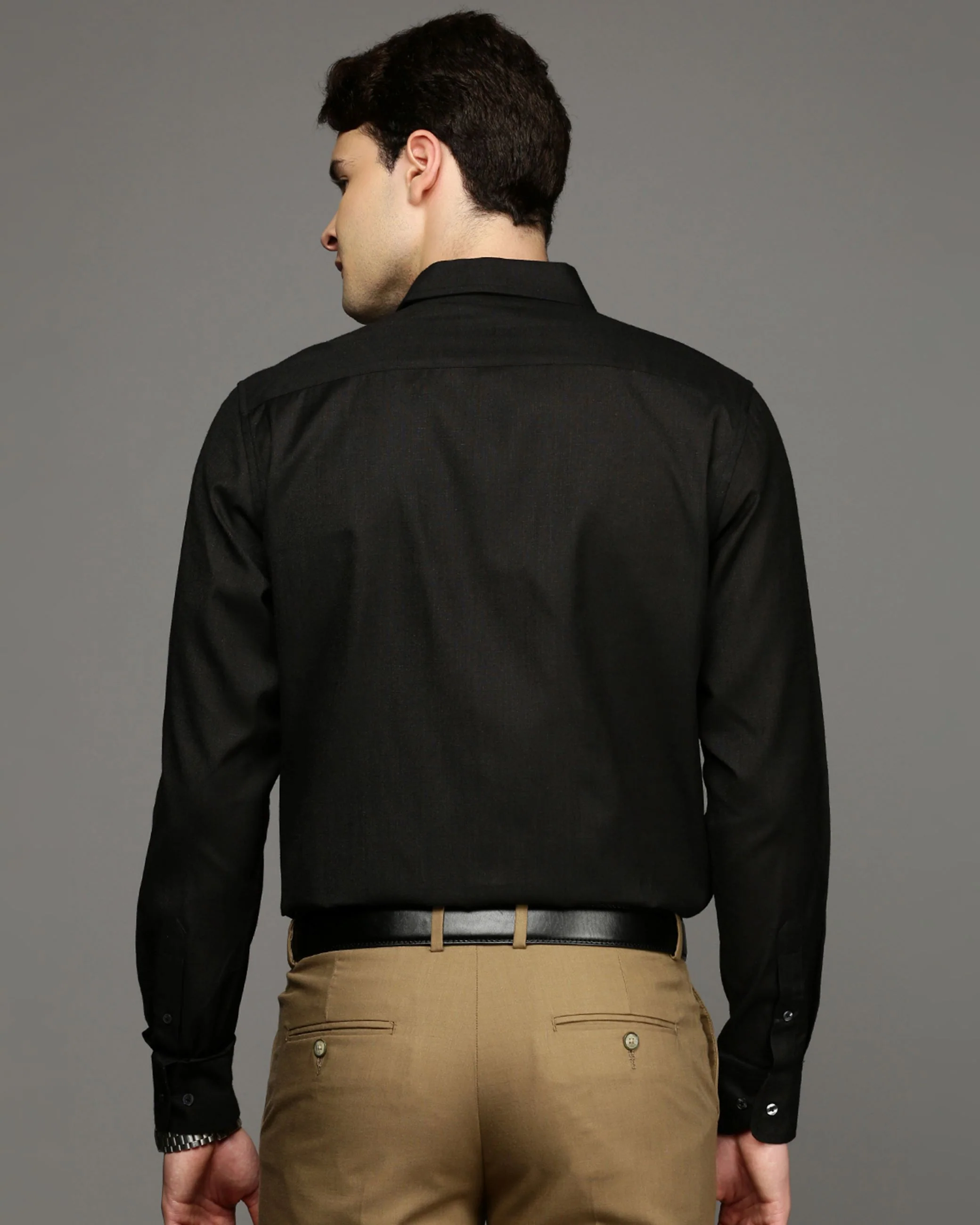 Men Black Cotton Blend Slim Shirt - Image 4