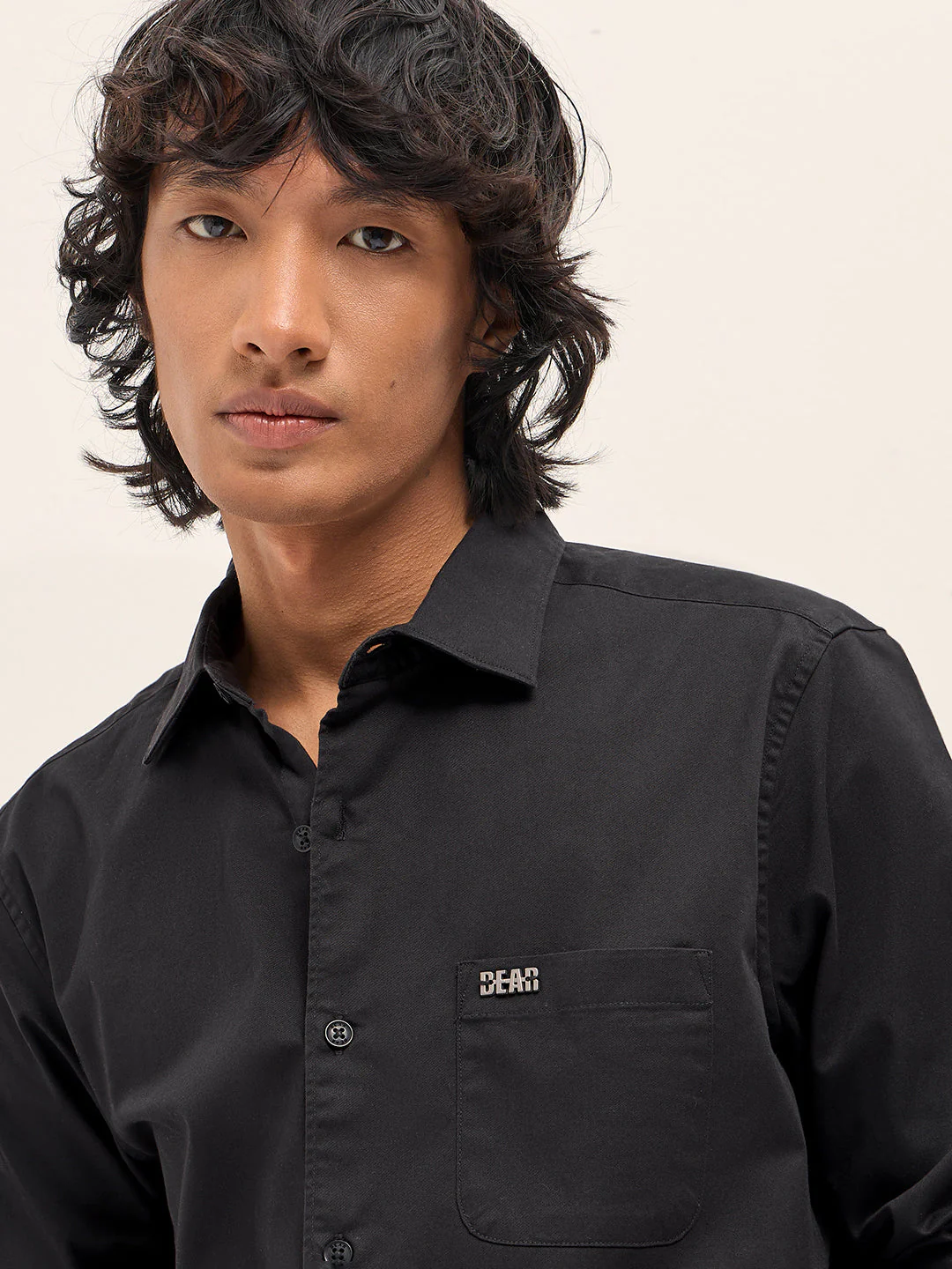 Men Black Cotton Blend Solid Slim Fit Casual Shirt - Image 5