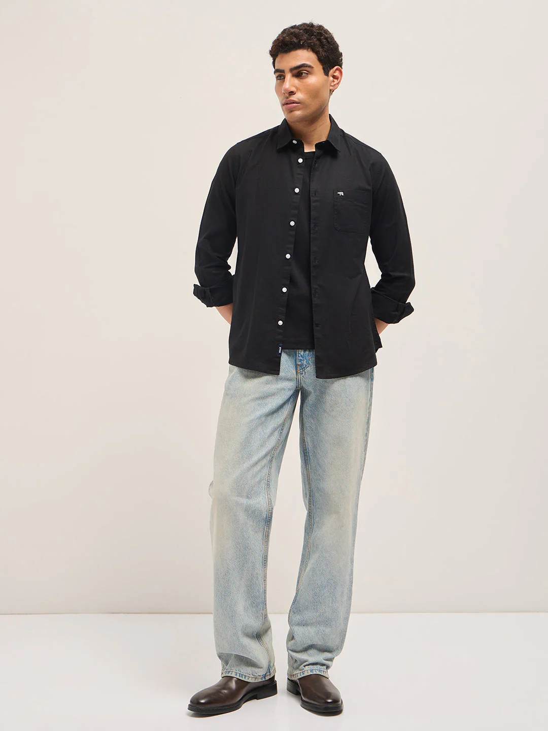 Men Black Cotton Linen Slim Fit Solid Casual Shirt - Image 4