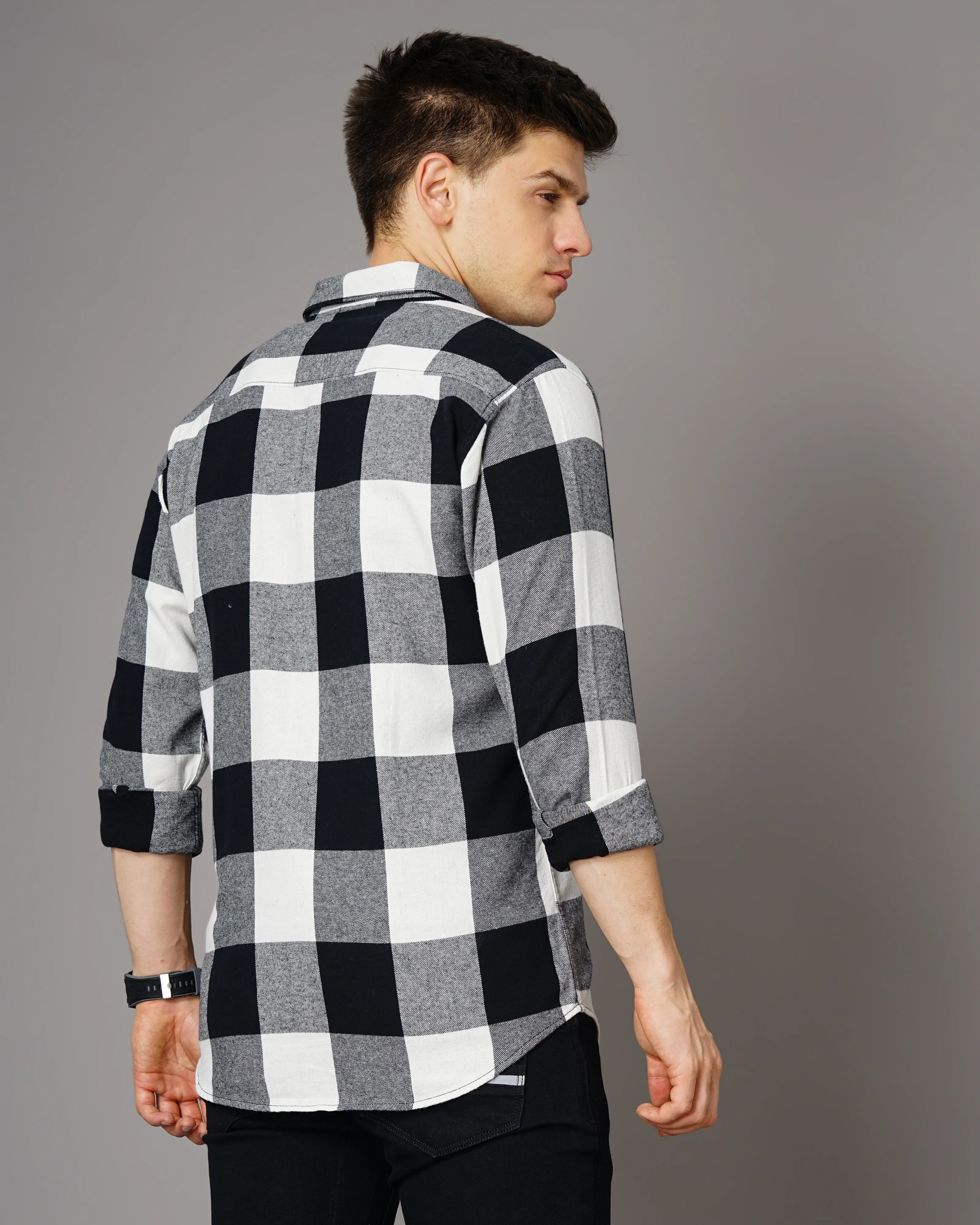 Men Black Cotton Slim Shirt - Image 3