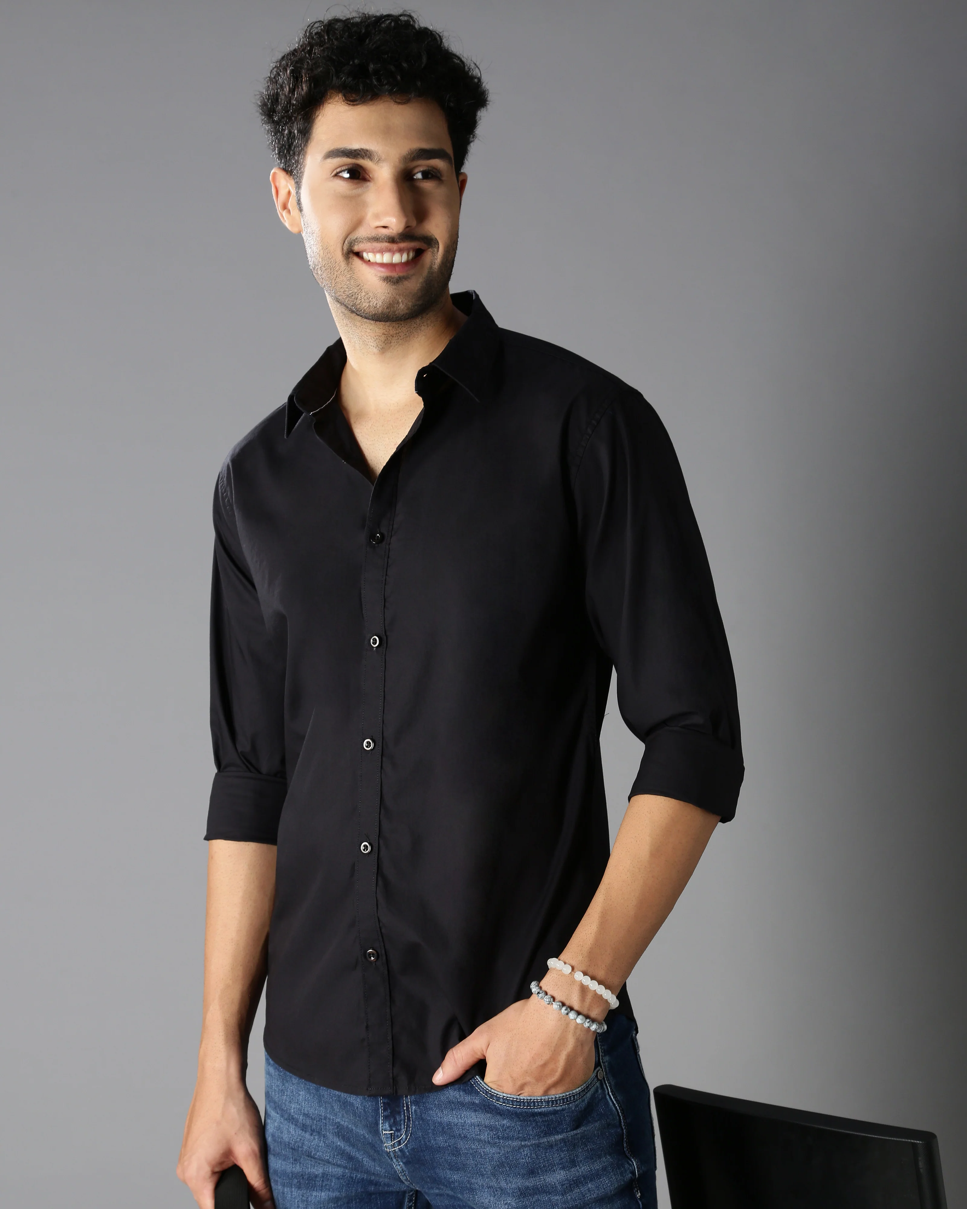 Men Black Cotton Slim Shirt - Image 2