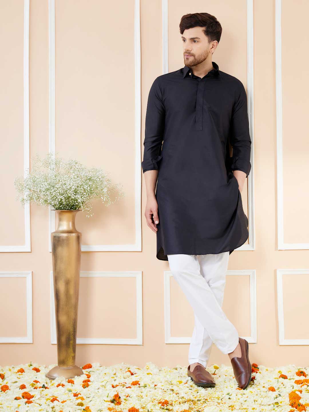 Men Black Cotton Solid Pathani Kurta - Image 6