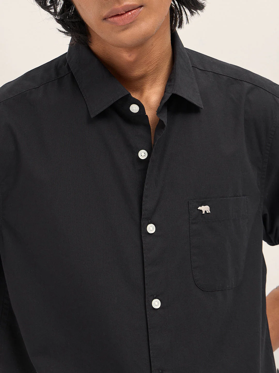Men Black Cotton Solid Slim Fit Casual Shirt - Image 4