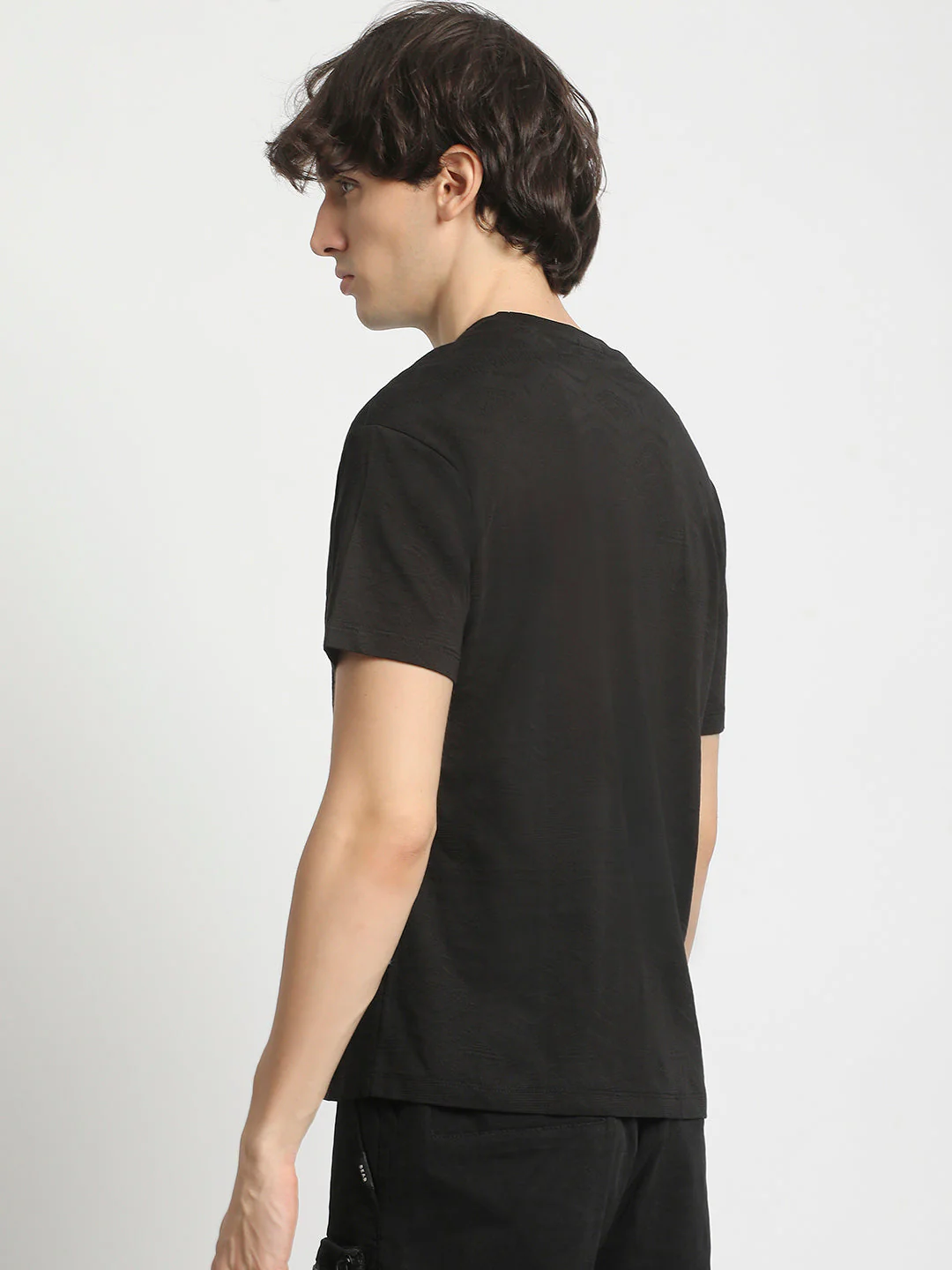 Men  Black Crew Neck T-Shirt - Image 3
