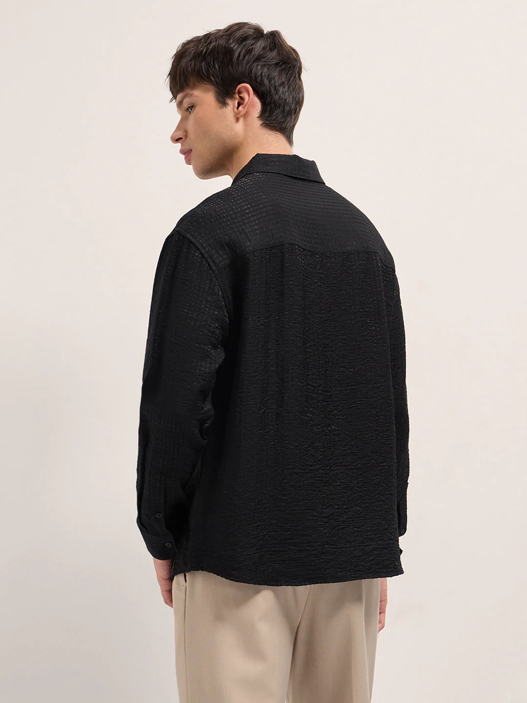 Men Black Crinkled Stripe Textured Relaxed Fit Long Sleeve Shirt - Image 2
