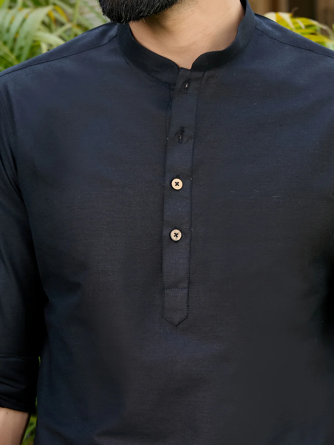 Men Black Deluxe Cotton Short Kurta - Image 2