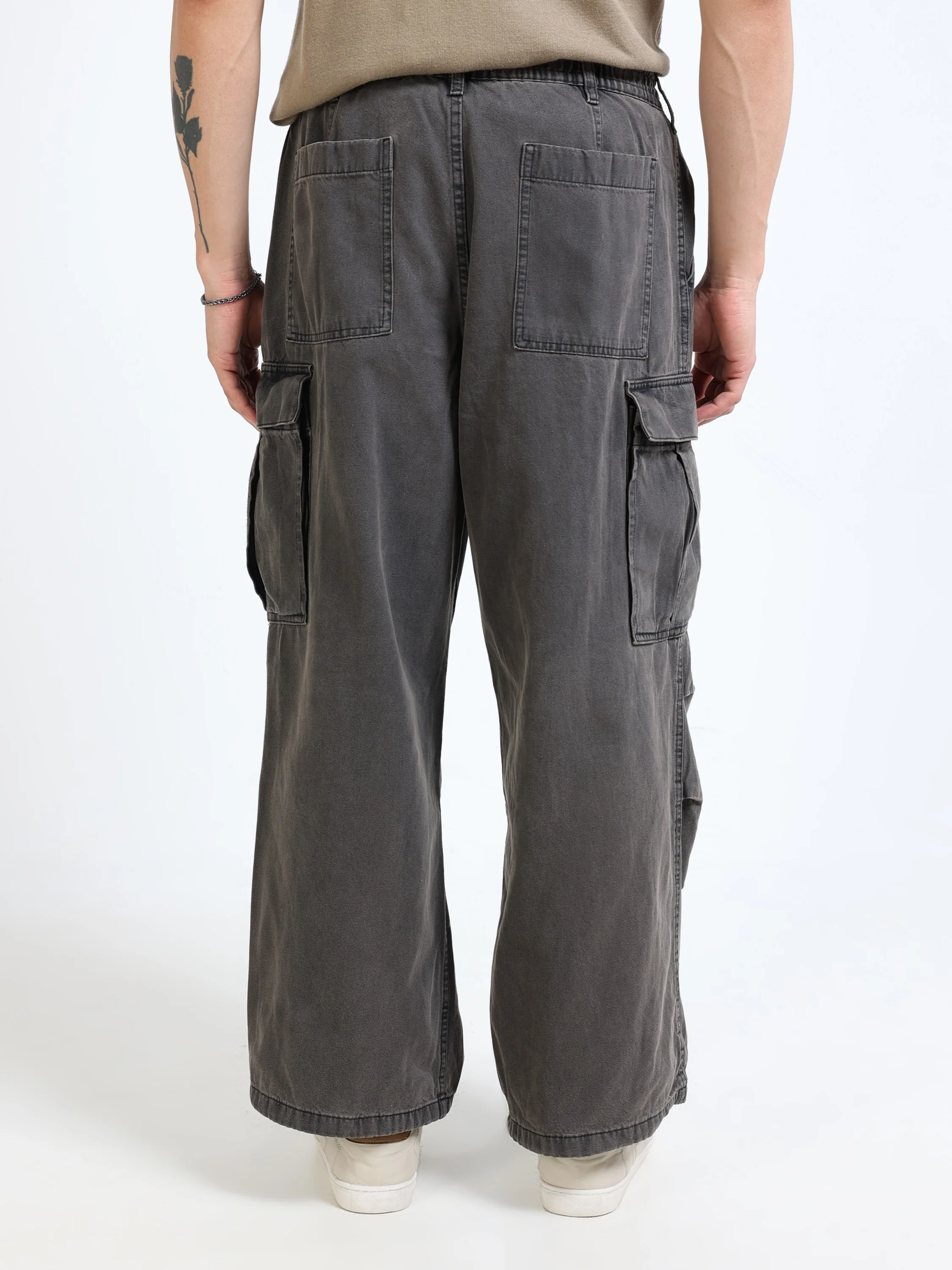 Men Baggy Denim Cargo Pants - Image 4