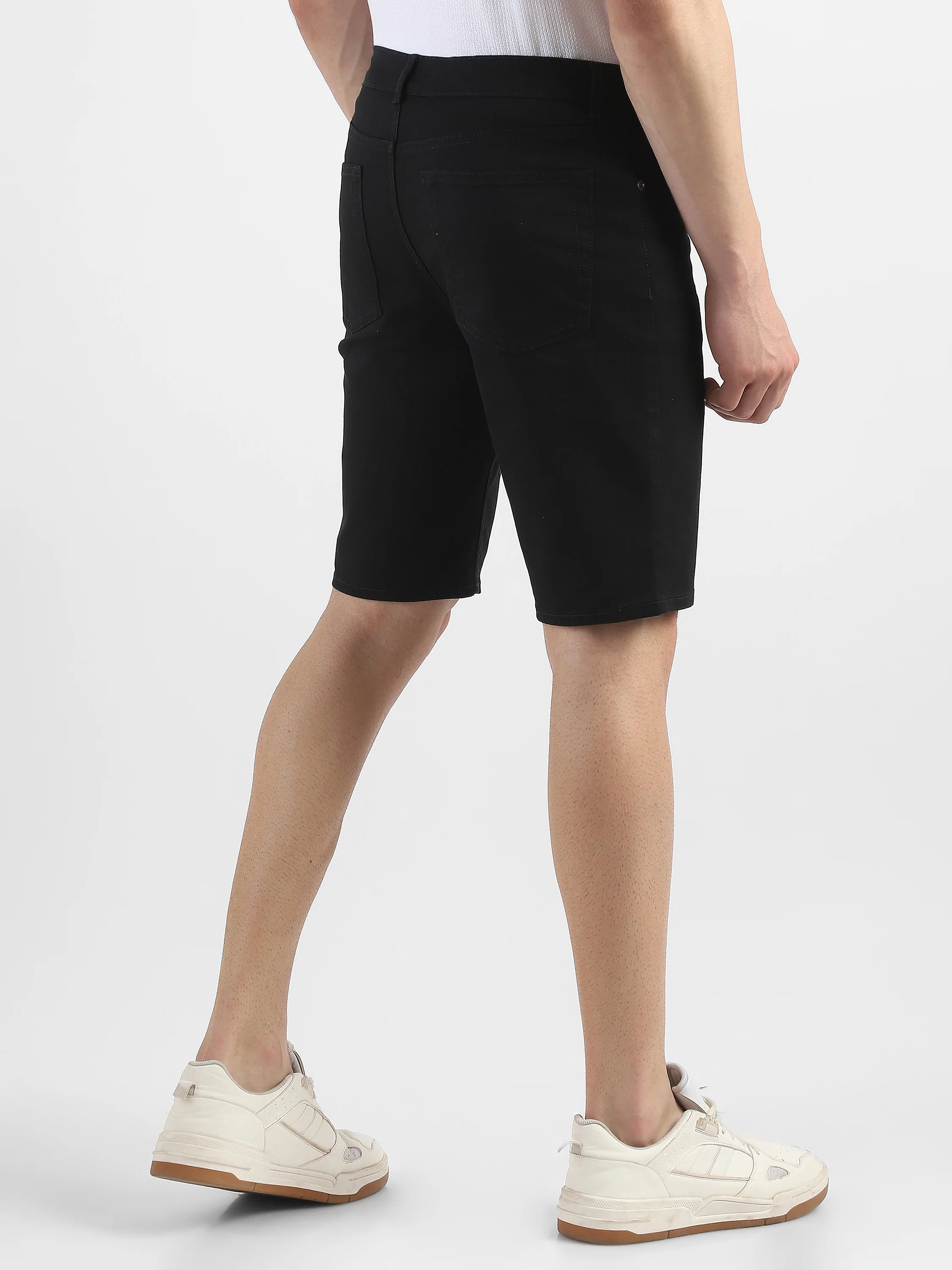 Men Black Denim Knee Length Shorts - Image 3