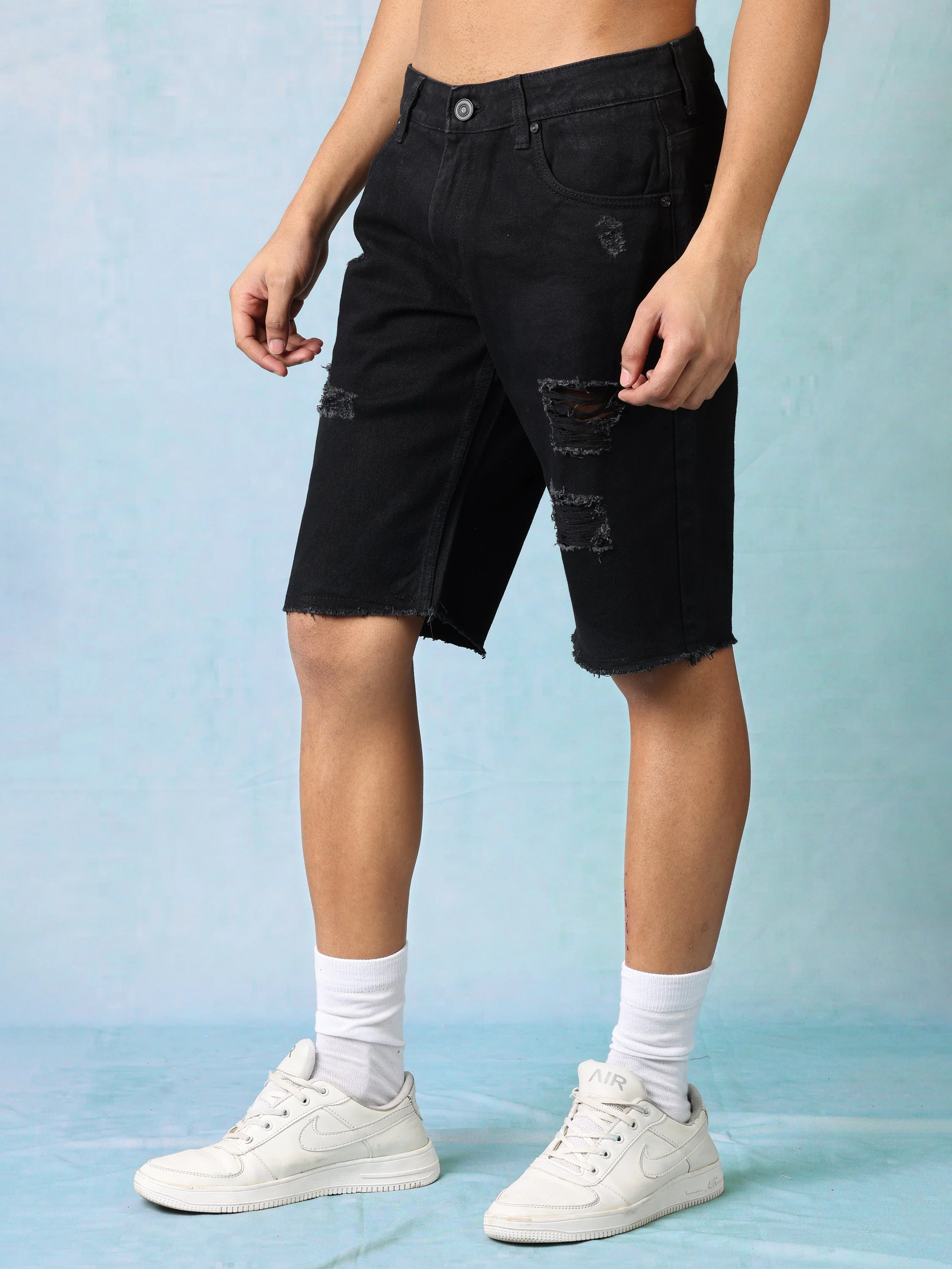 Men Black Denim Mid Waist Rugged Shorts - Image 3