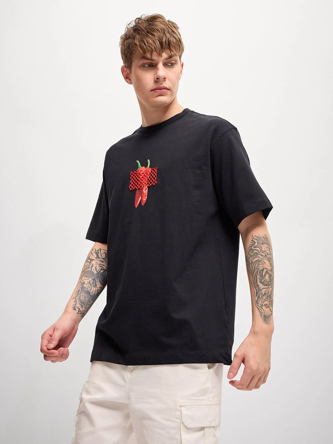 Men Black digital print Crew Neck T-Shirt - Image 3