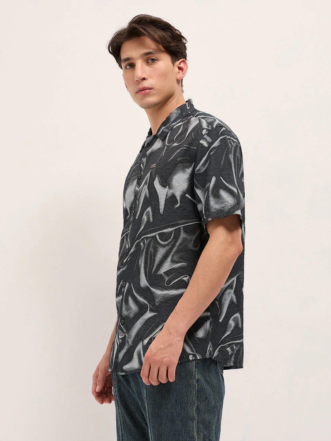 Men Black Digital Print Relaxed Fit Casual Shirt in Nylon Viscose - Image 3