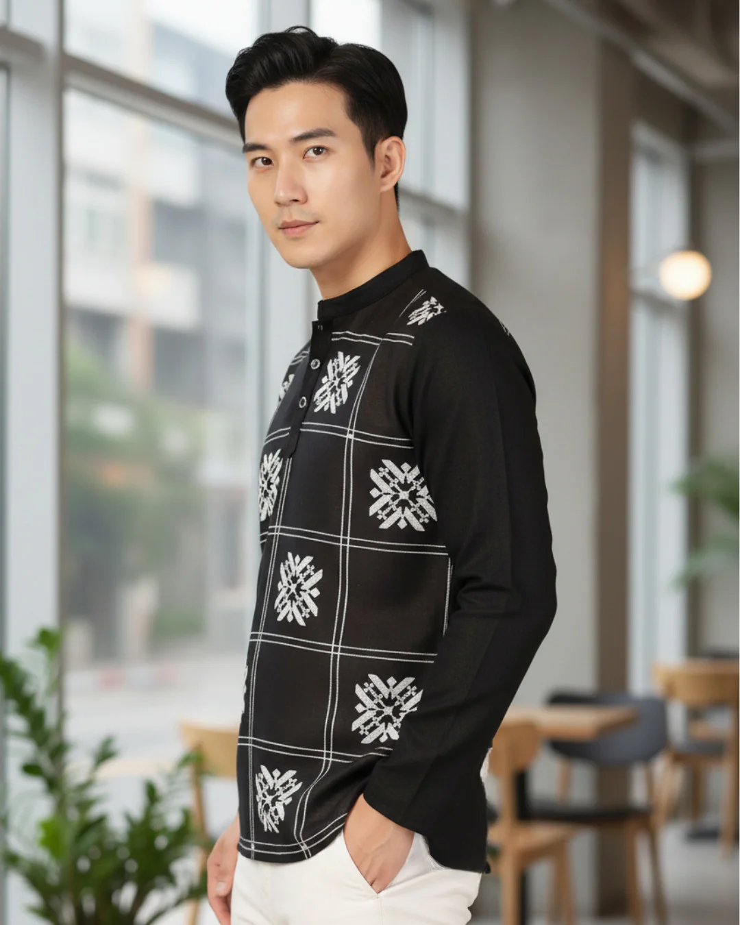 Men Black Embroidered Kurta - Image 4