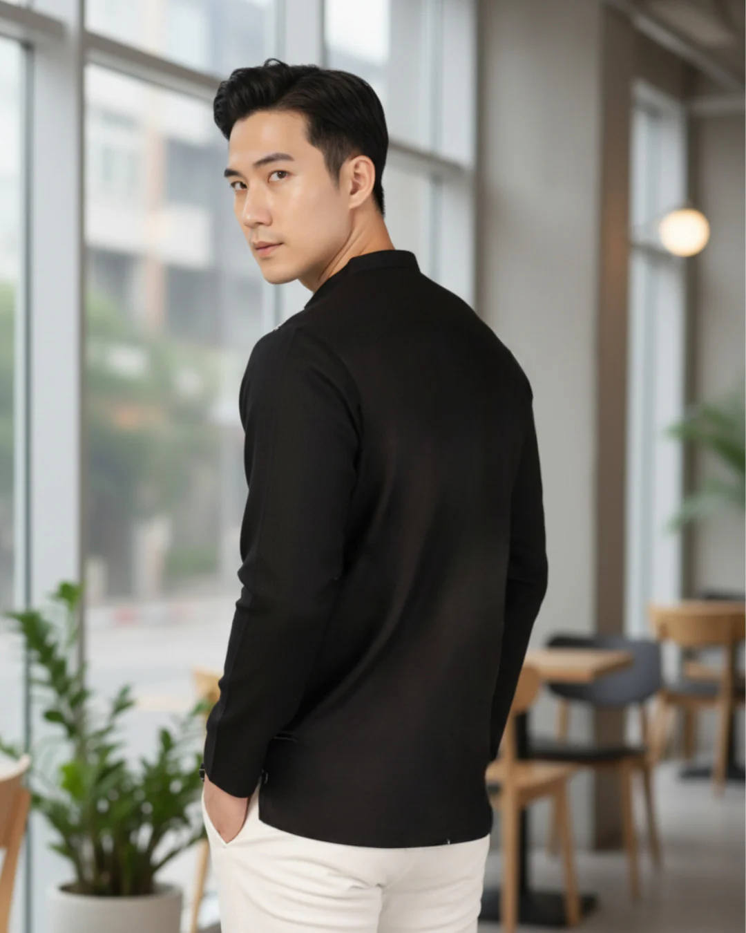 Men Black Embroidered Kurta - Image 5