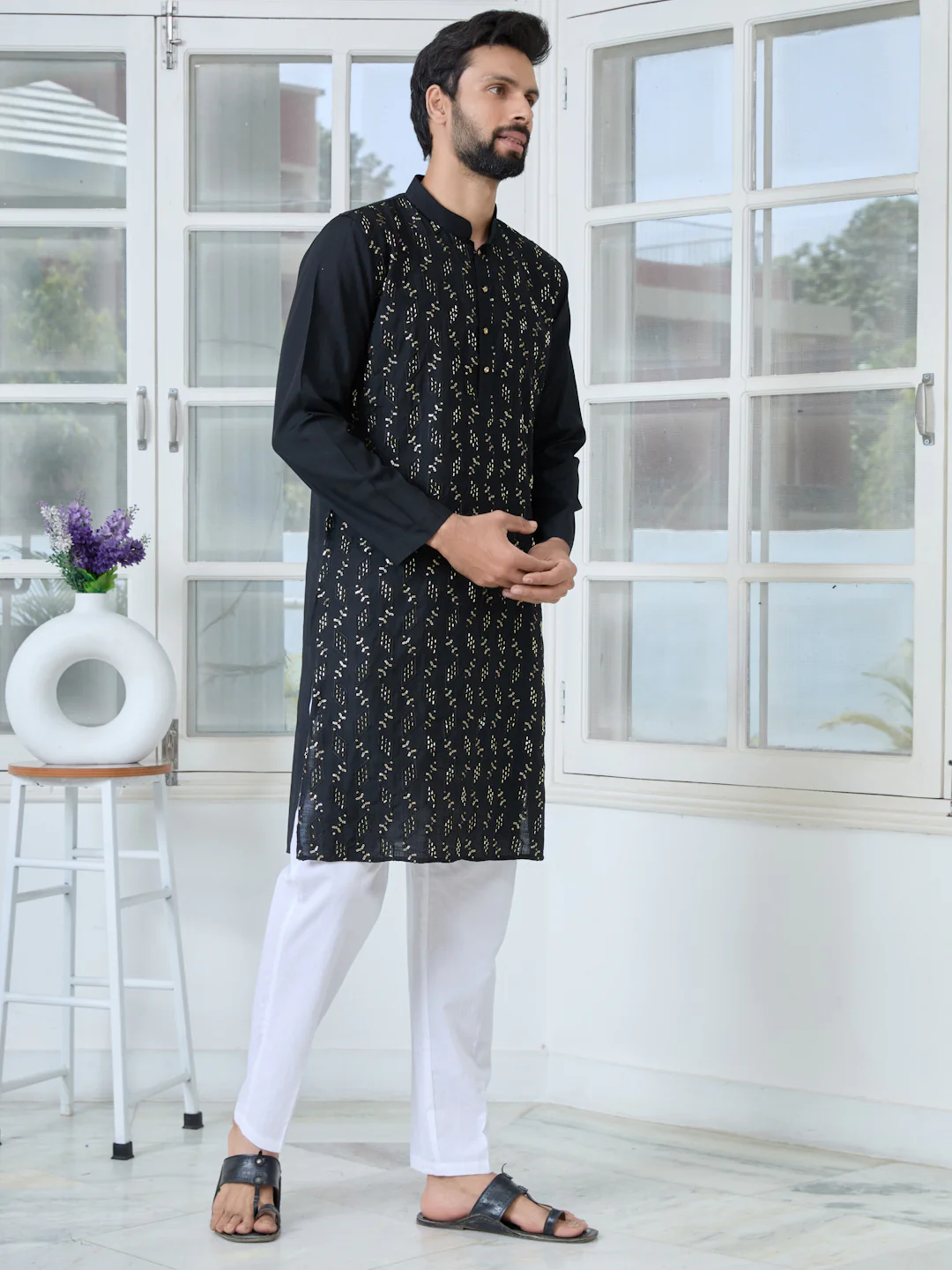 Men Black Ethnic Motifs Embroidered Sequinned Mandarin Collar Straight Kurta - Image 3