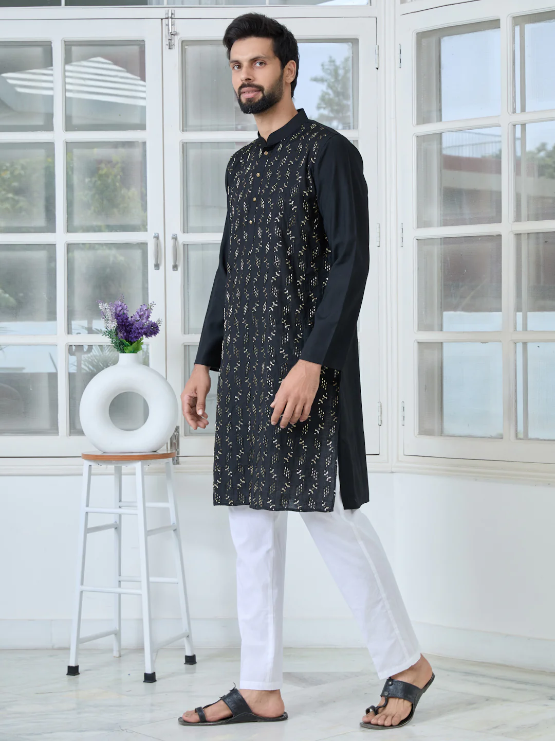 Men Black Ethnic Motifs Embroidered Sequinned Mandarin Collar Straight Kurta - Image 5