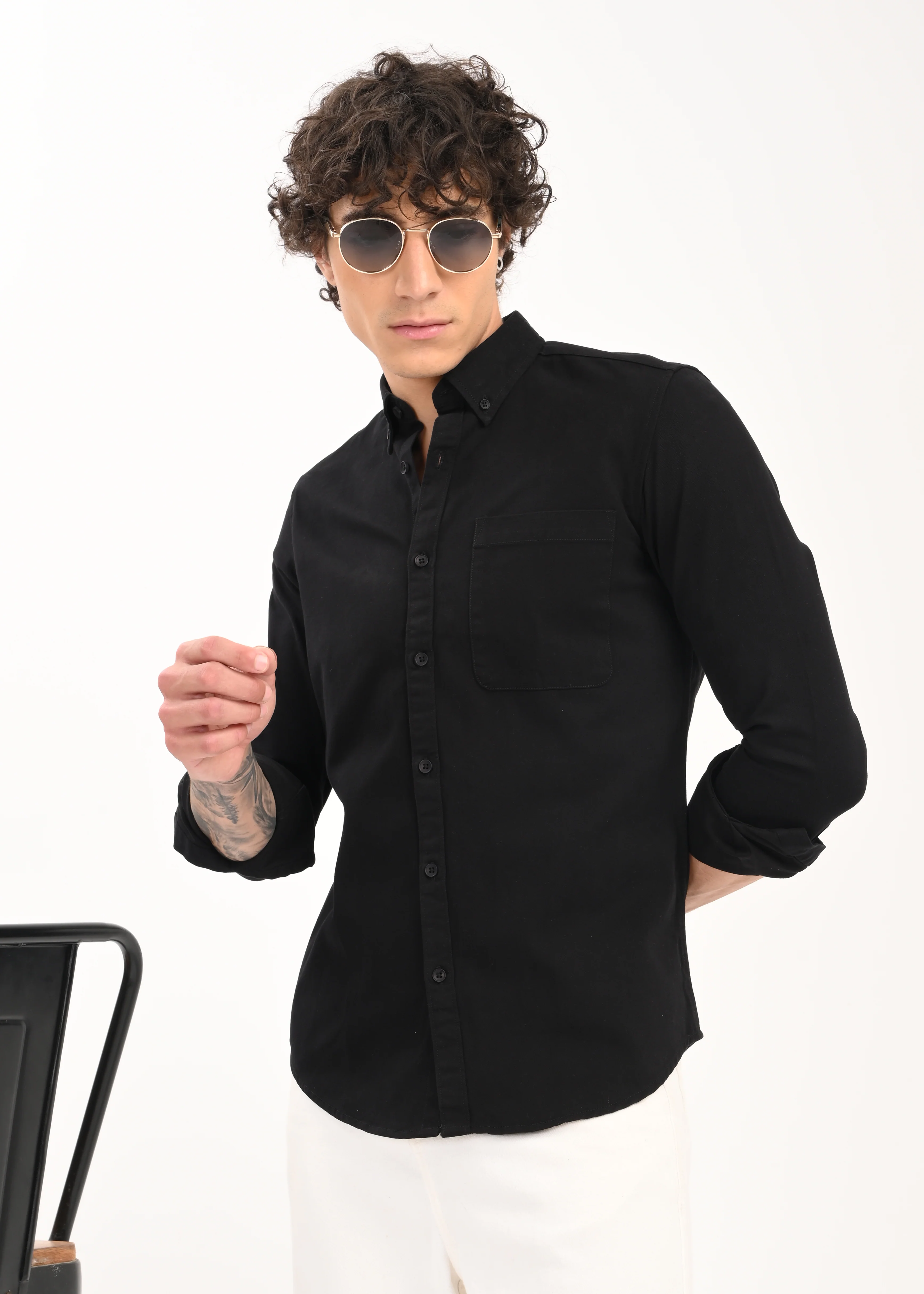 Men Black Everyday Essential Solid Shirt - Image 9