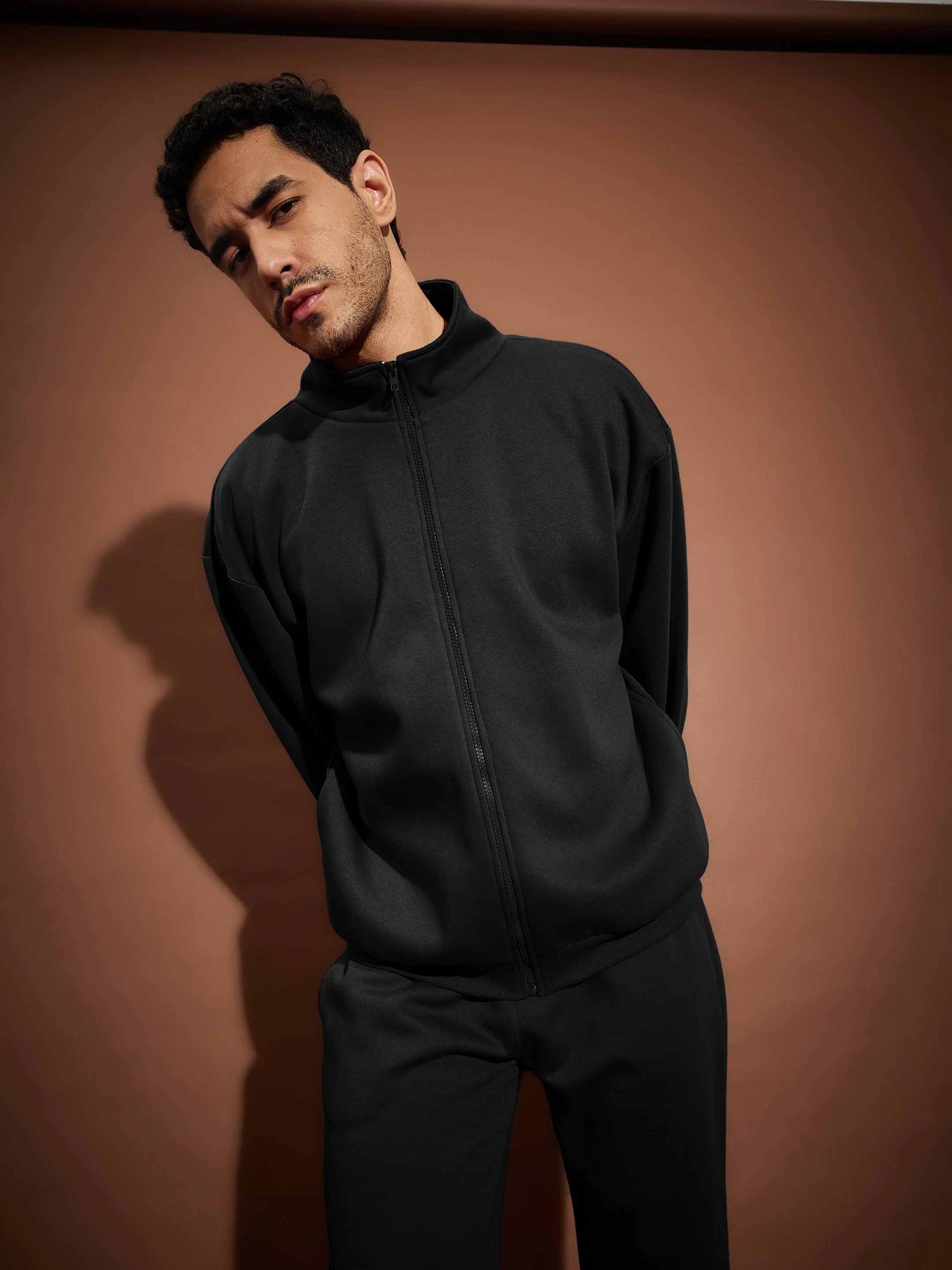 Men Black Front Zipper Oversized Sweatshirt With Joggers - Image 6