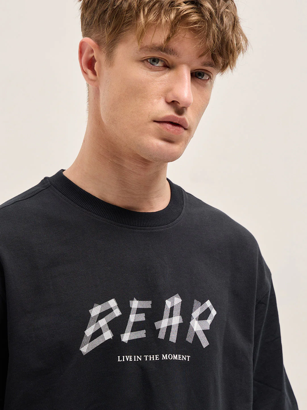 Men Black Geometric BEAR Graphic Oversized Crew Neck T-shirt - Image 5