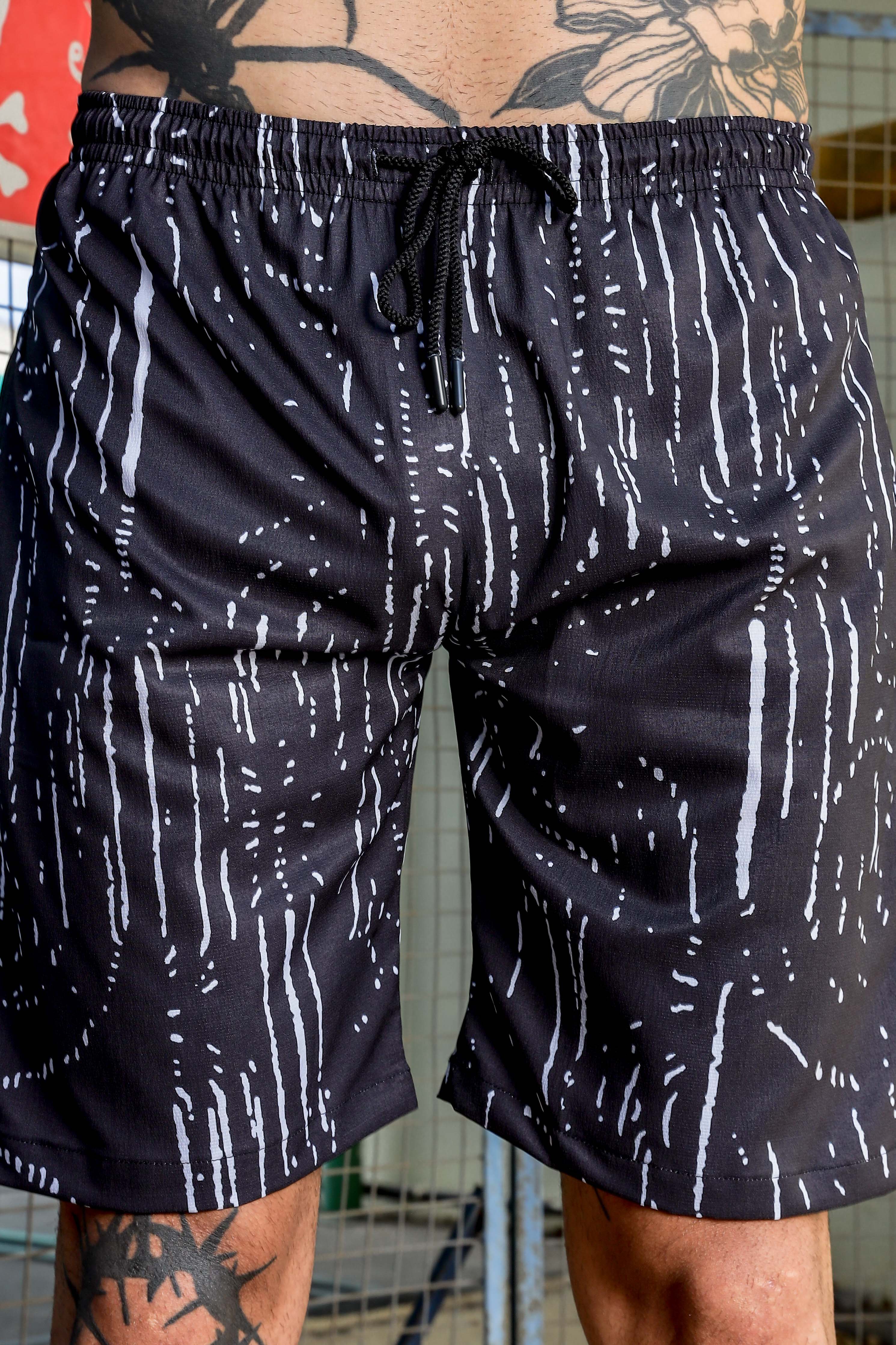 Men Black Geometric Print Shorts - Image 4