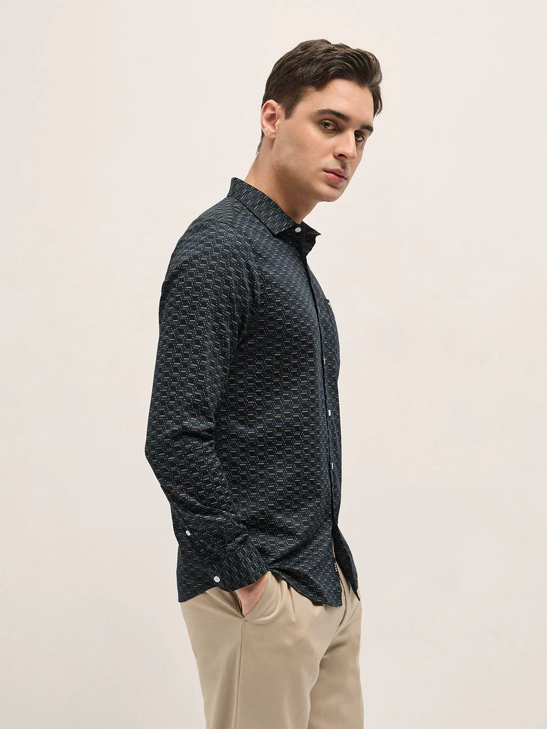 Men Black Geometric Printed Tailored Fit Formal Shirt - Image 3