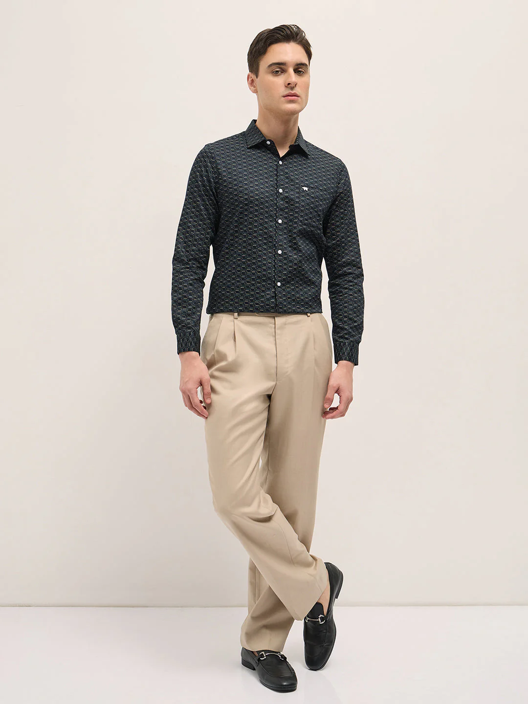 Men Black Geometric Printed Tailored Fit Formal Shirt - Image 4