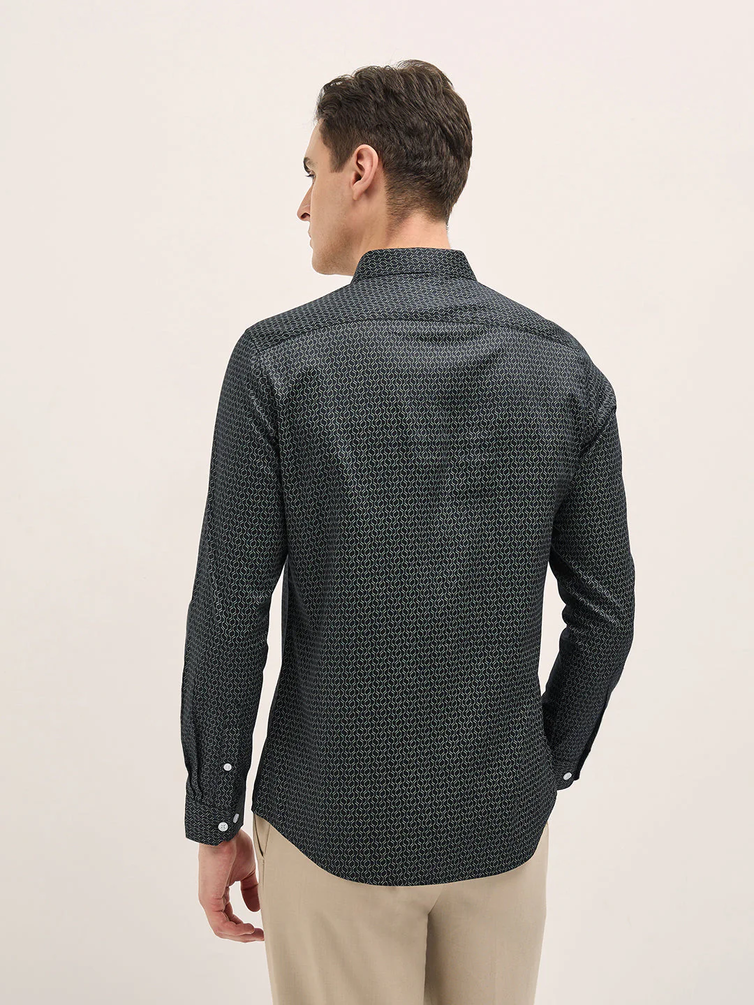 Men Black Geometric Printed Tailored Fit Formal Shirt - Image 2