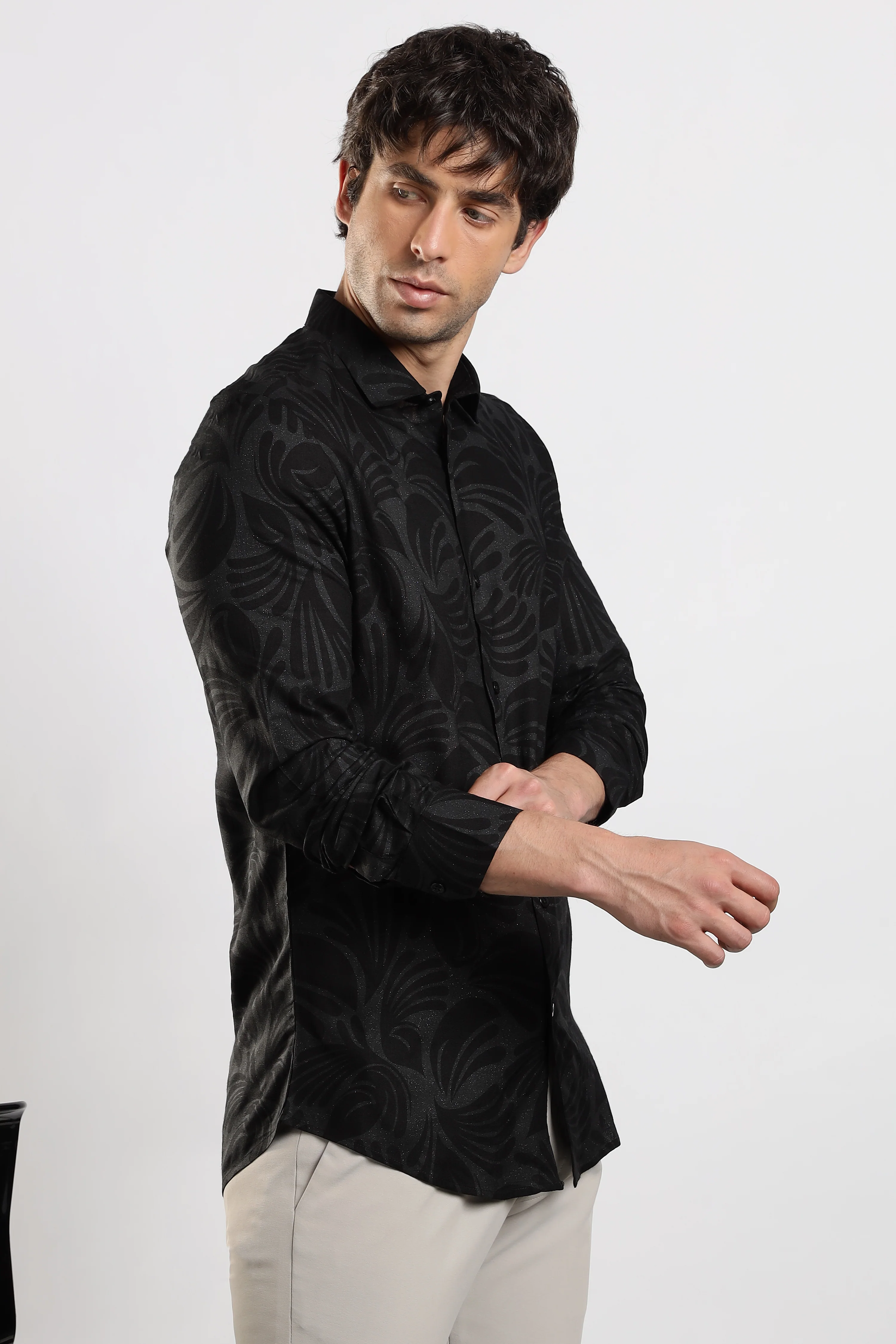 Men Black Glitter print festive wear - Image 5