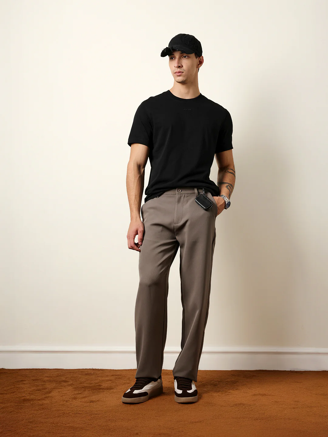 Men Black Half Sleeve Regular T-Shirt - Image 2