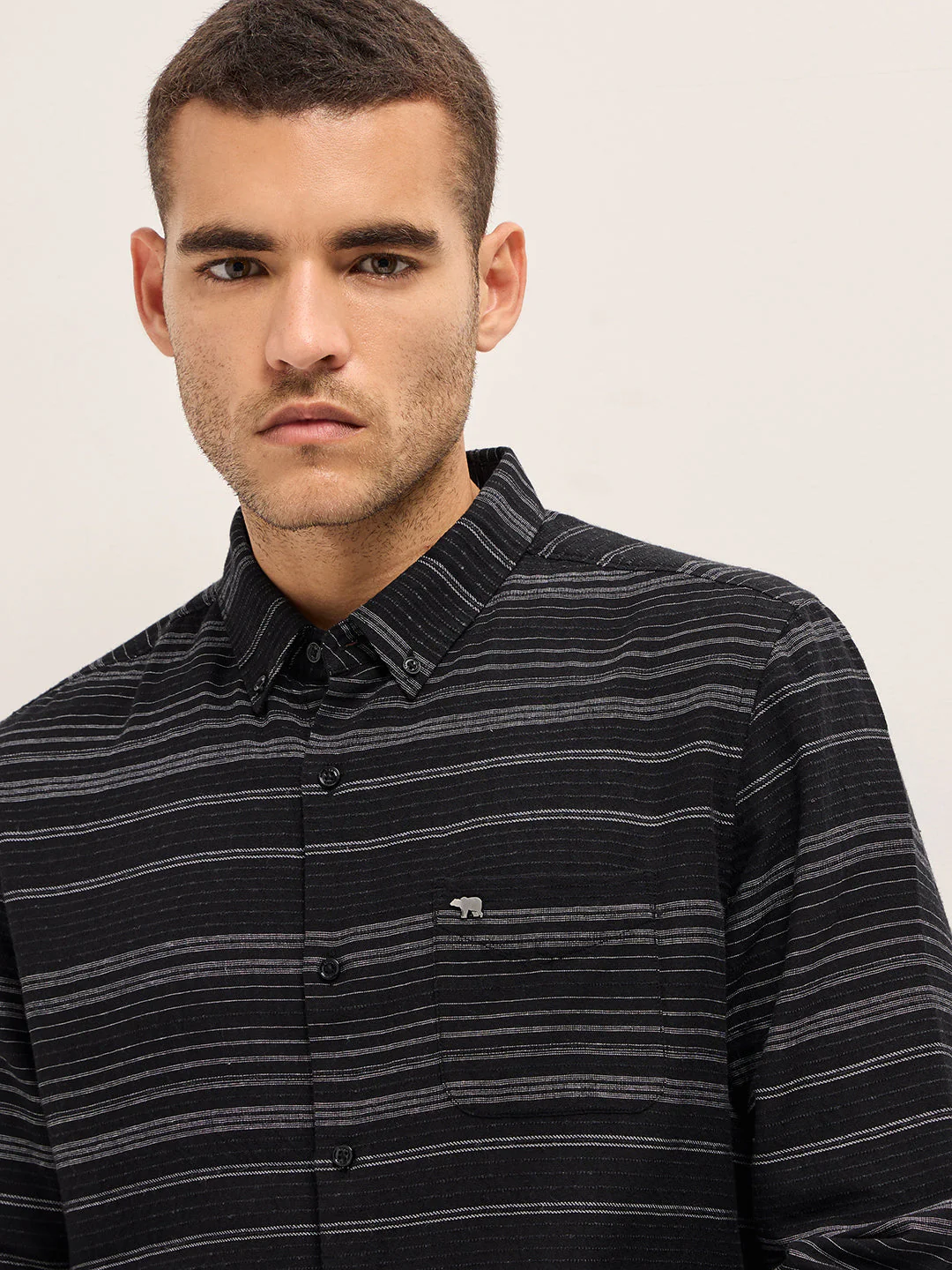 Men Black Horizontal Stripe Slim Fit Casual Shirt - Image 5