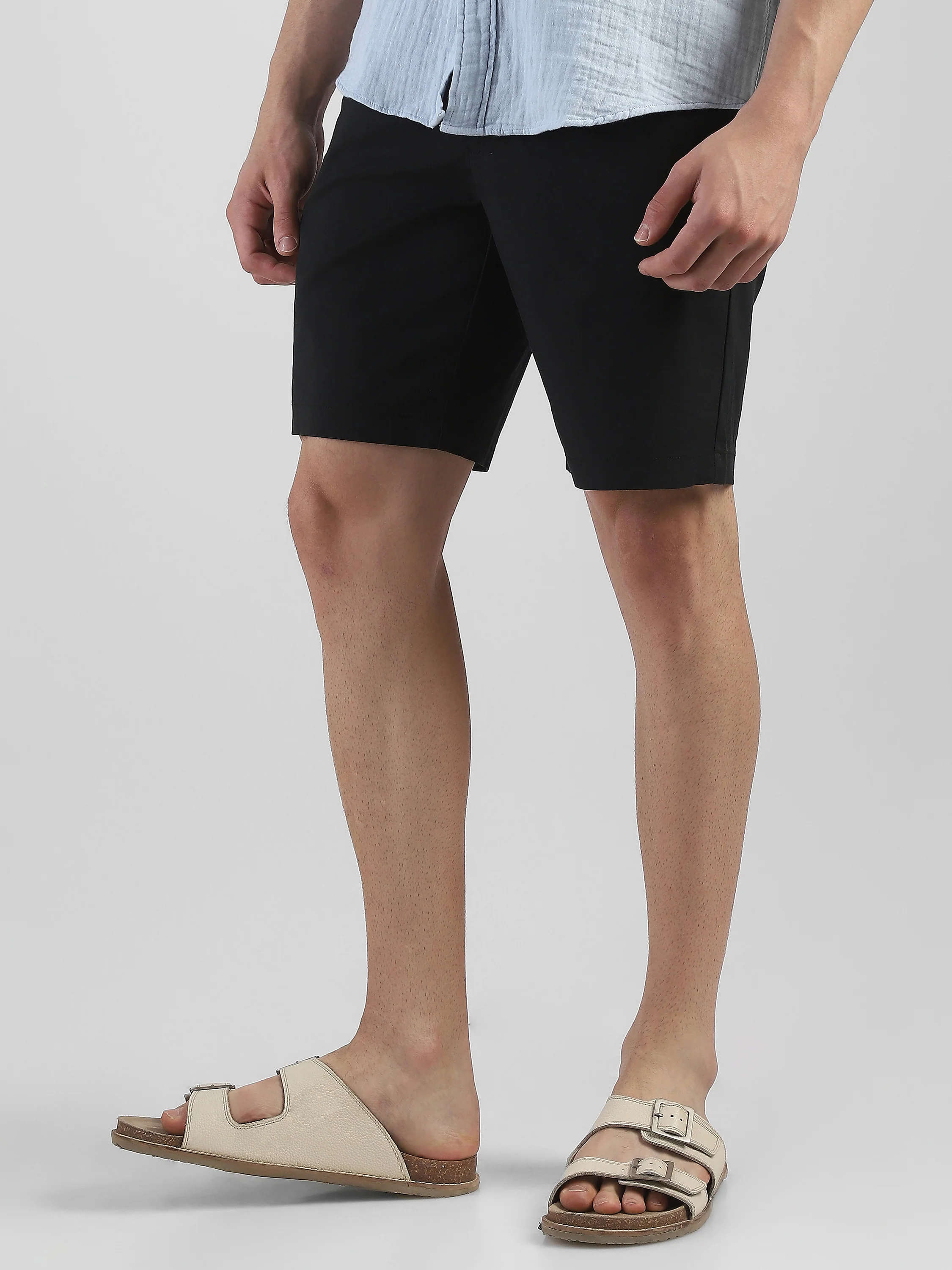 Men Black Knee Length Regular Fit Shorts - Image 6