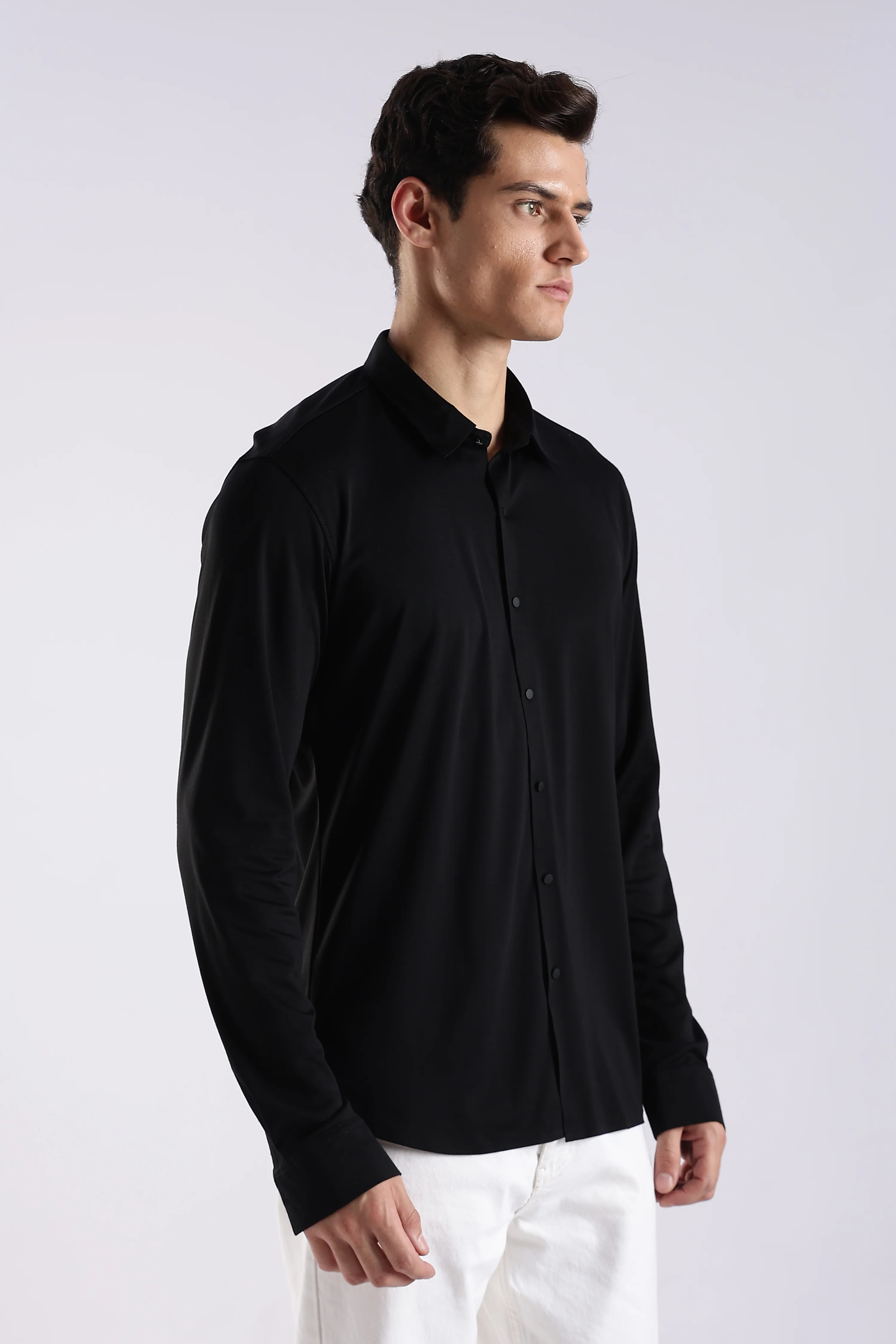 Men Black Knitted Slim Fit Shirt - Image 5