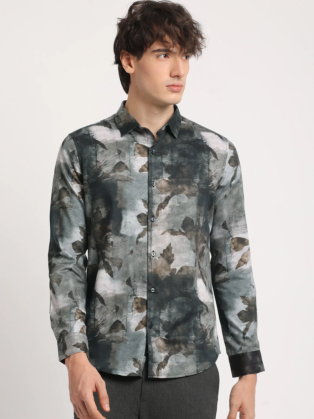 Men  Black Marble Swirl Pattern Long-Sleeve Slim Fit Casual Shirt - Image 2