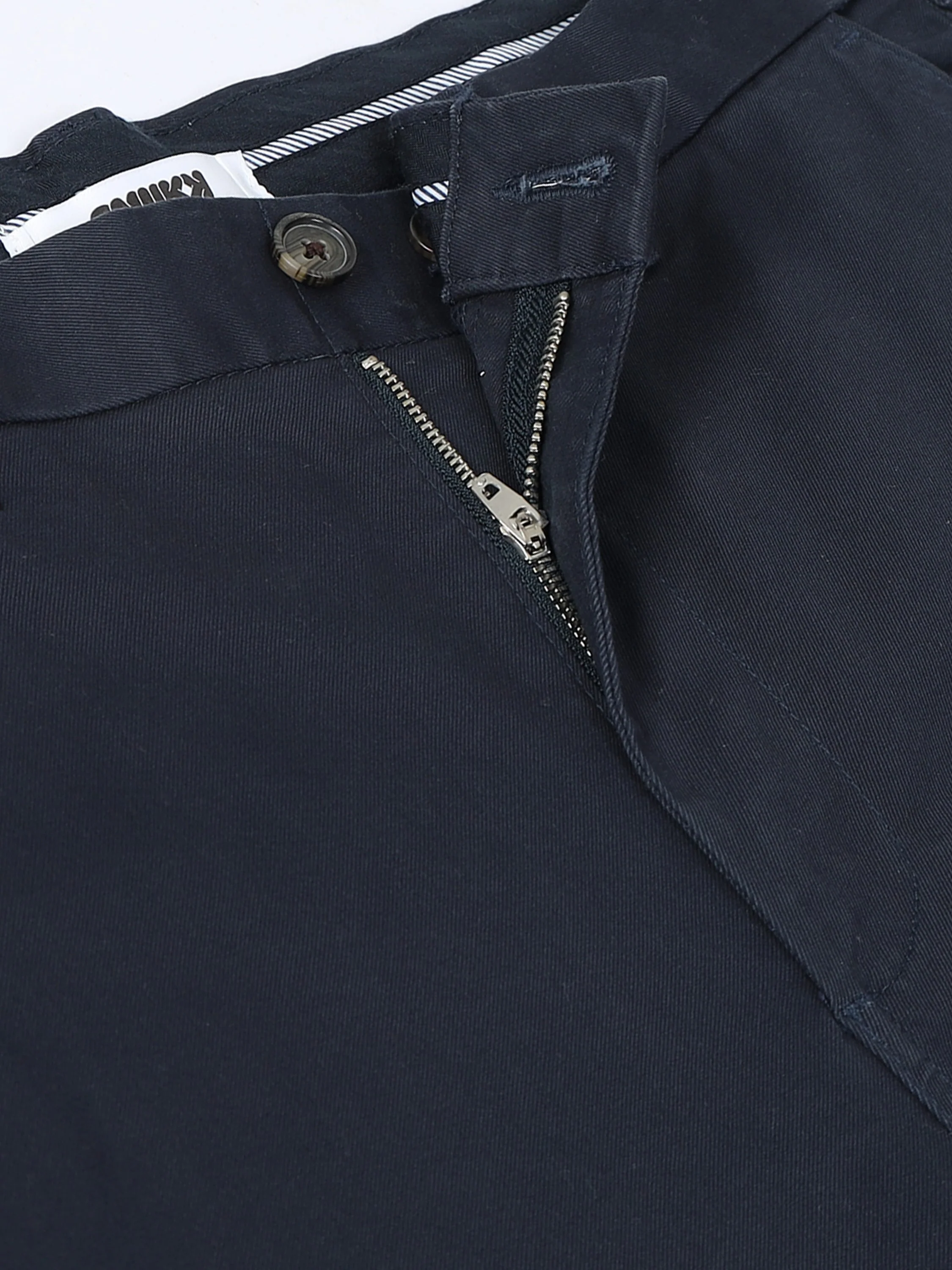 Men Black Mid-Rise Pants - Image 4