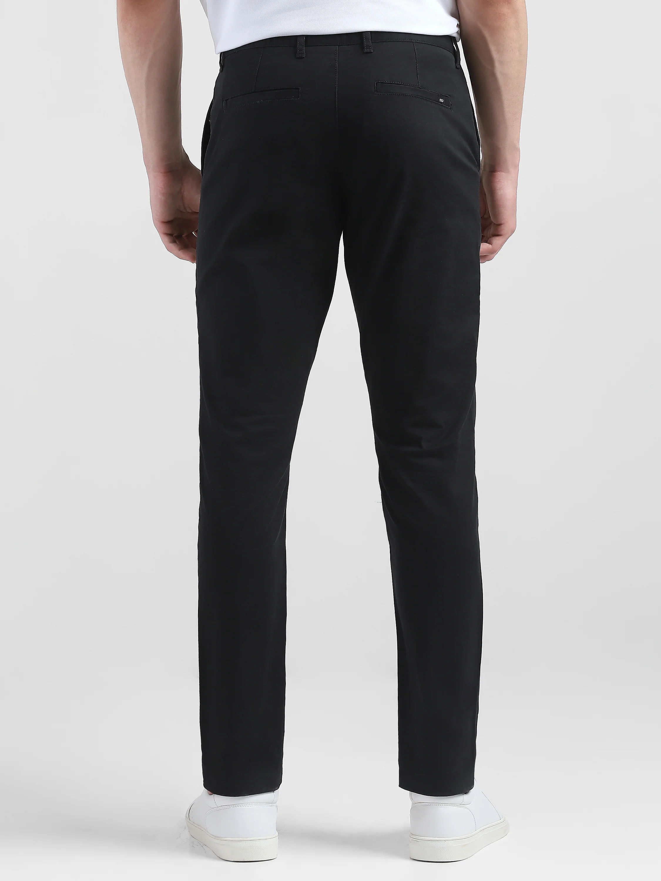 Men Black Mid Rise Regular Fit Trouser - Image 3