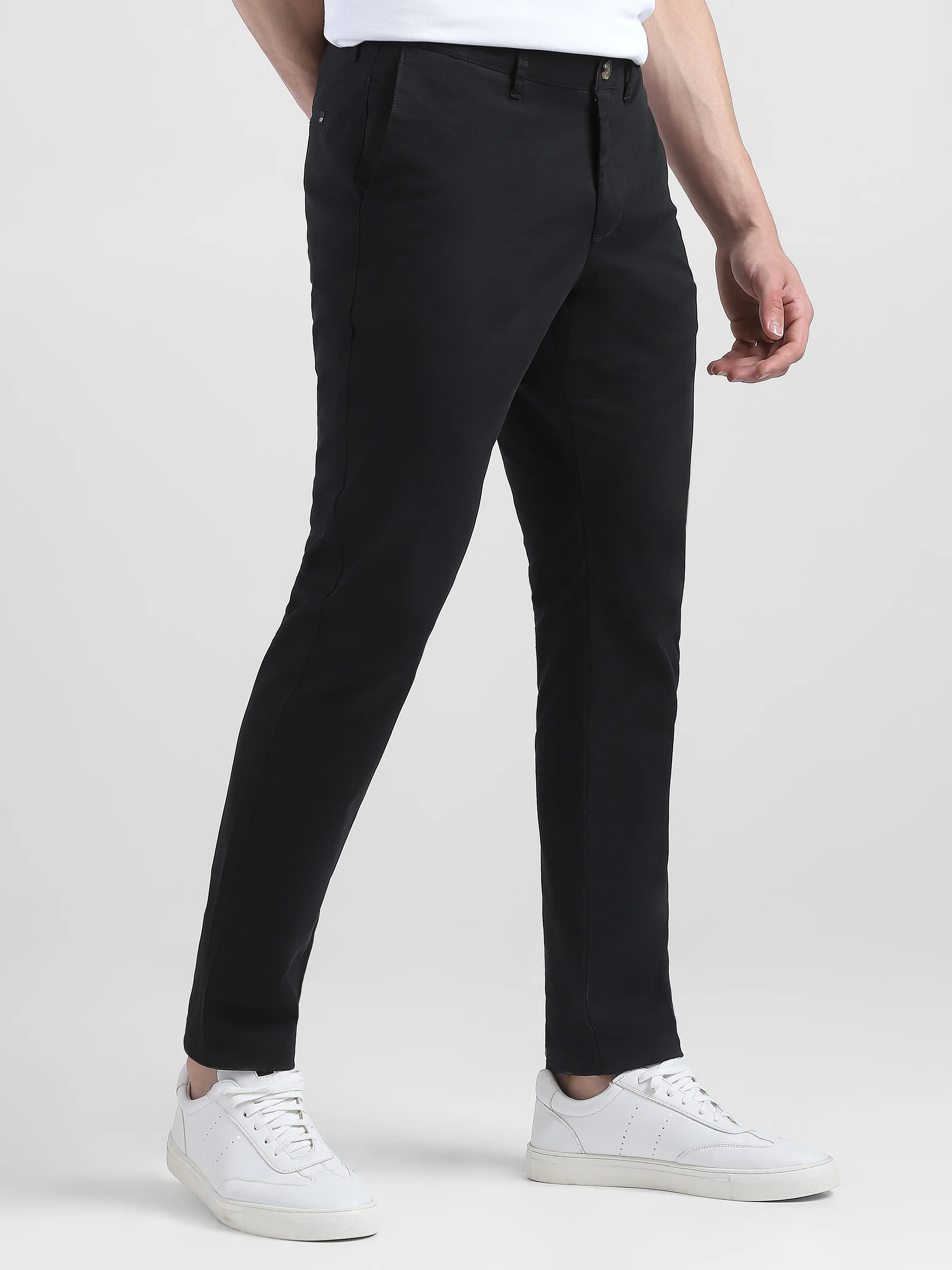 Men Black Mid Rise Regular Fit Trouser - Image 4
