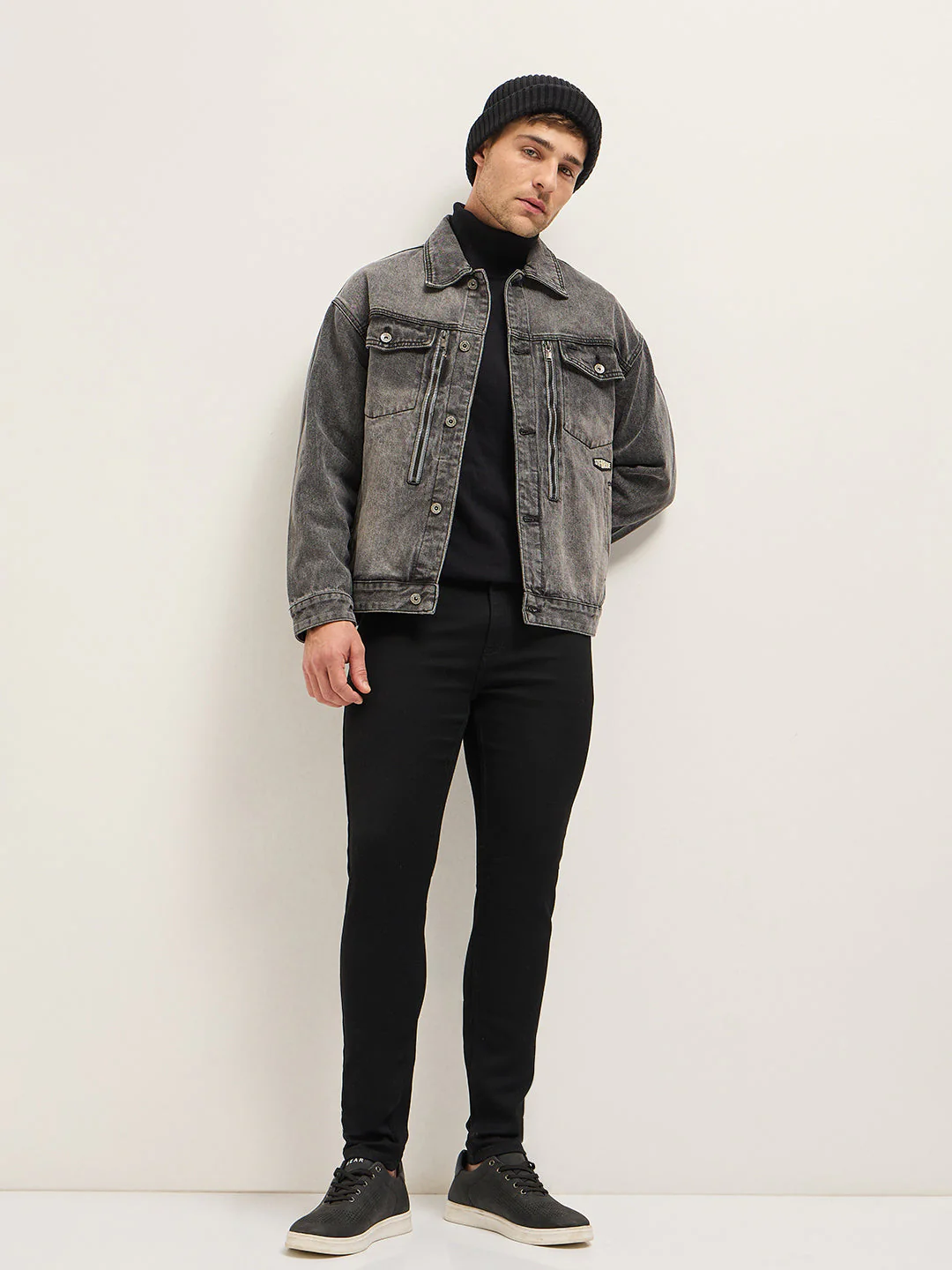 Men Black Mid-Rise Skinny Fit Jeans - Image 4