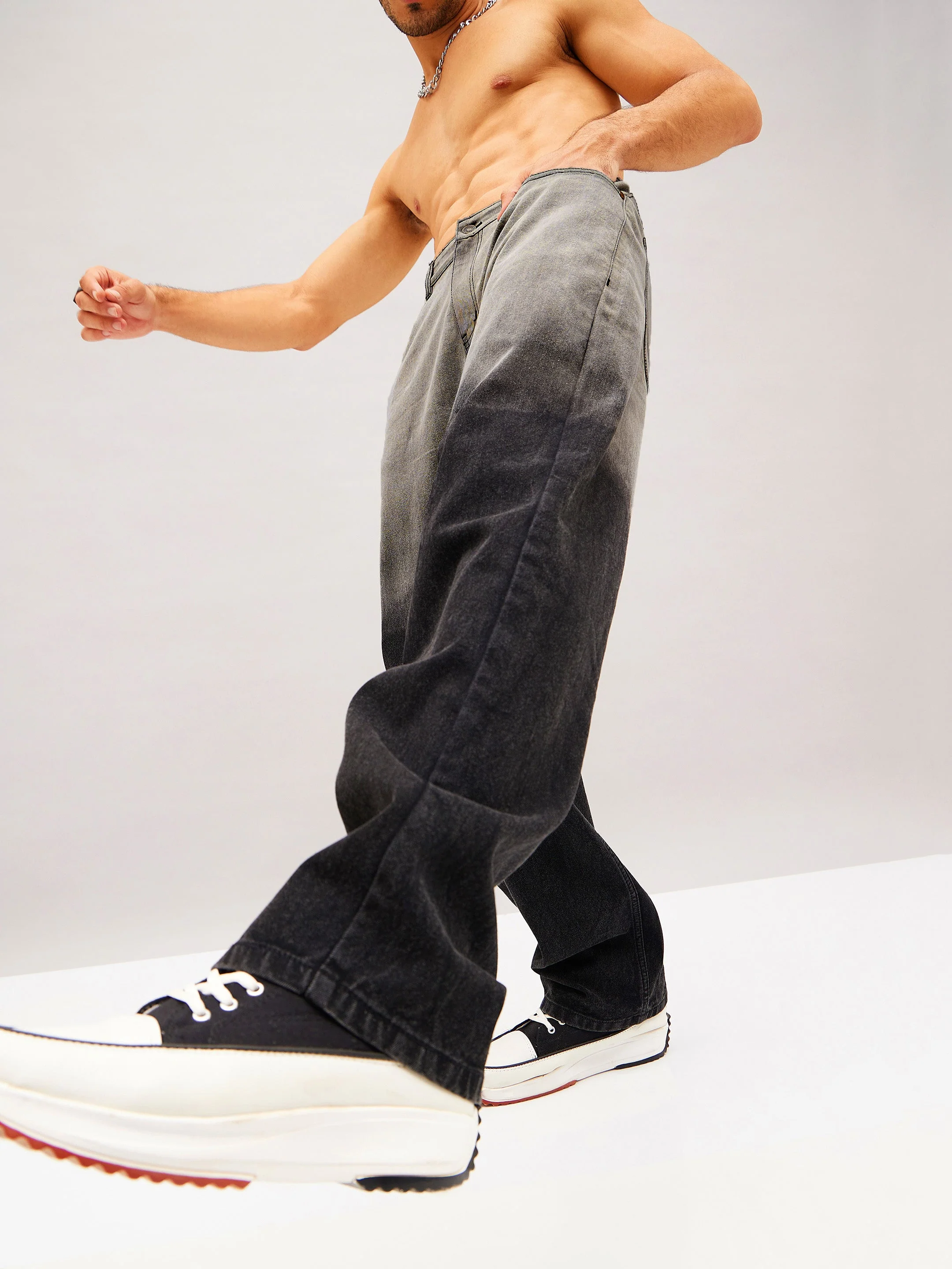 Men Black Ombre Relax Fit Jeans - Image 4