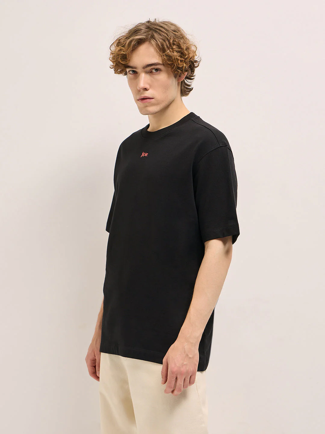 Men Black Oversize artistic graphic Print Crew Neck T-shirt - Image 4