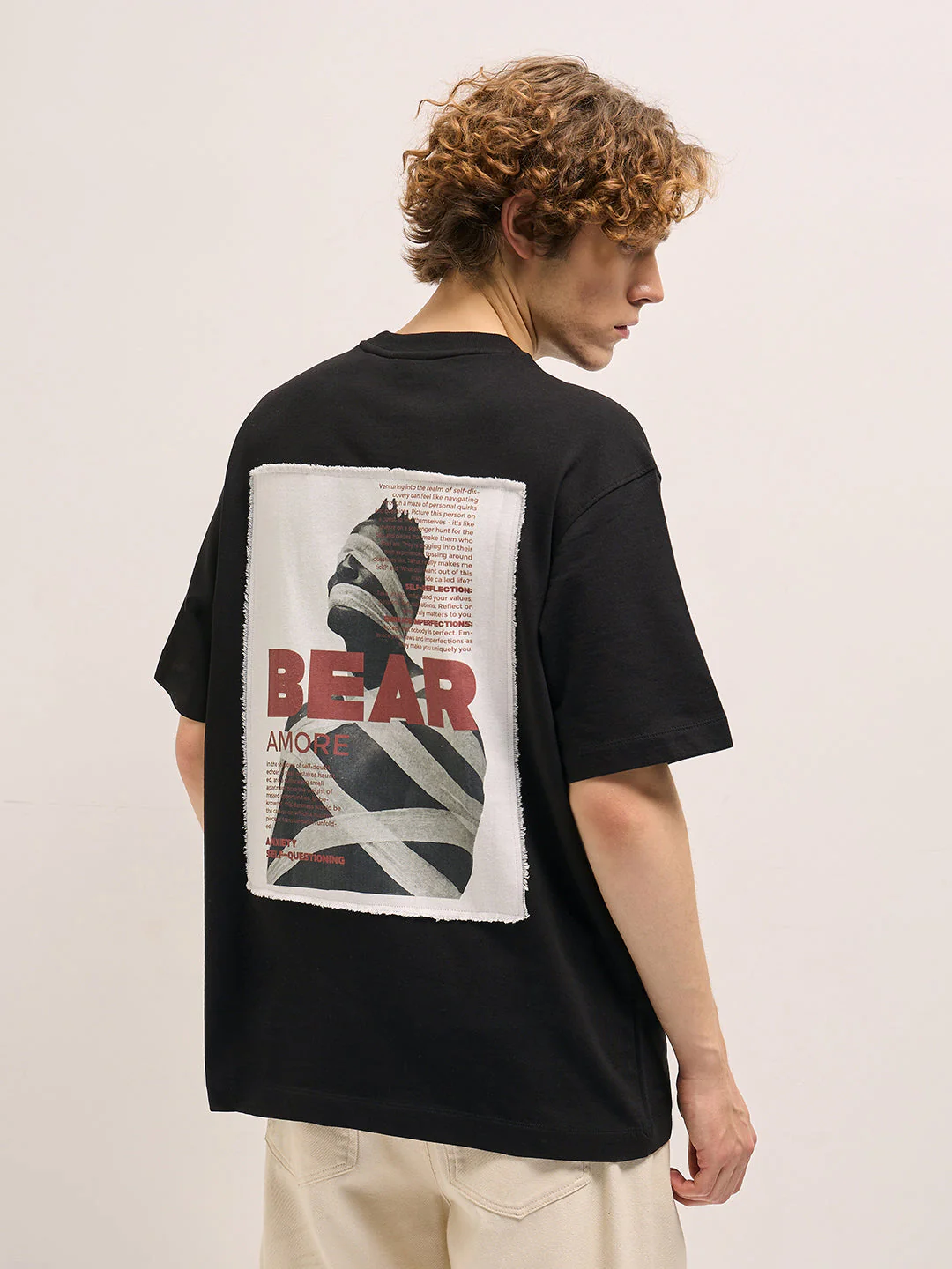 Men Black Oversize artistic graphic Print Crew Neck T-shirt - Image 5