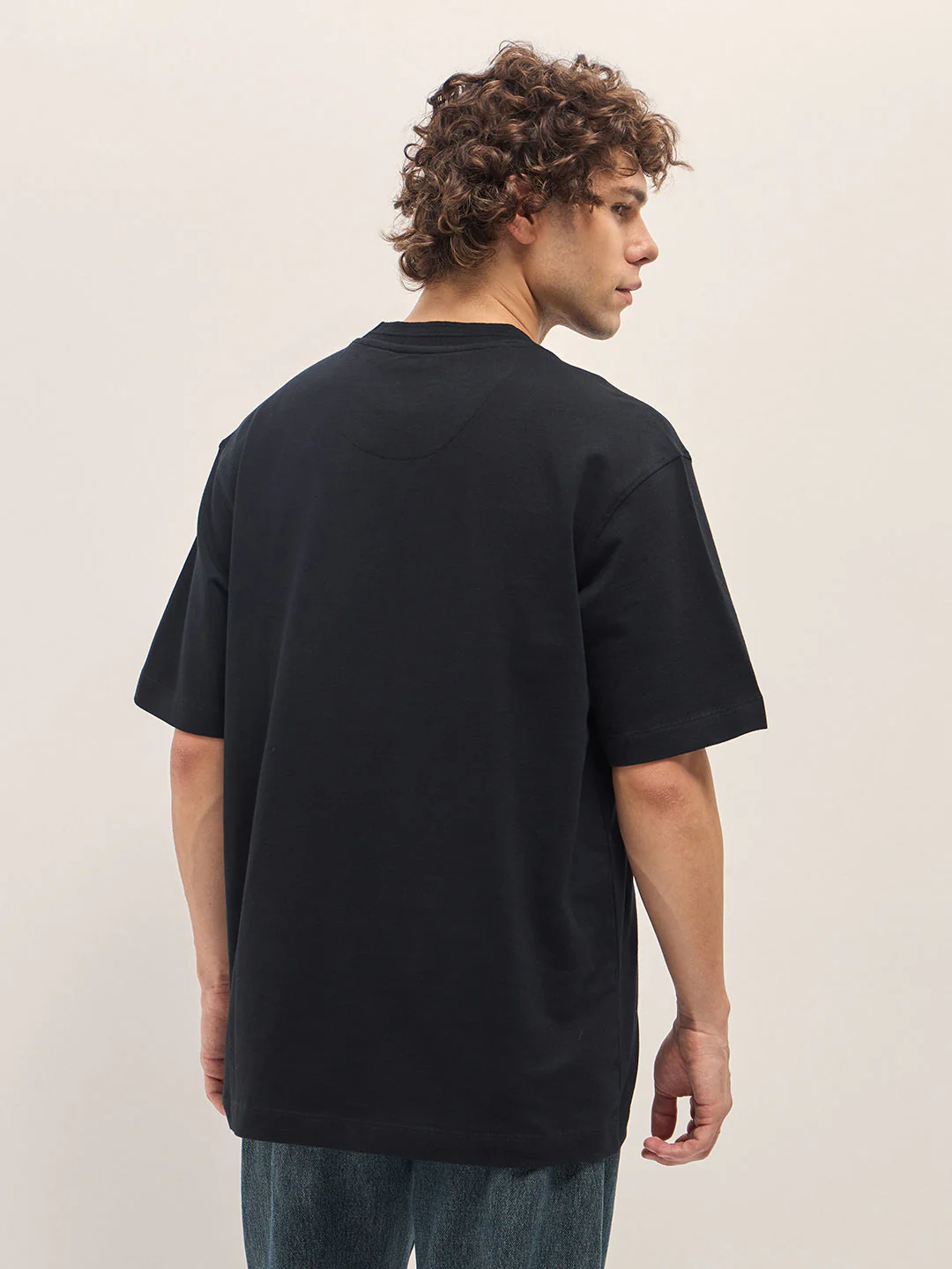 Men Black Oversize Graphic Design Crew Neck T-shirt - Image 2