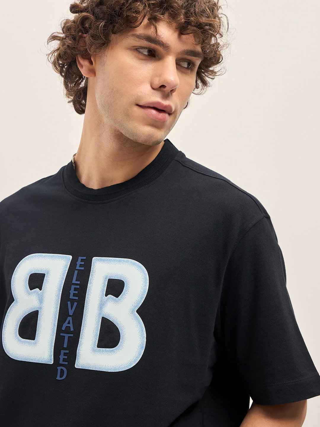 Men Black Oversize Graphic Design Crew Neck T-shirt - Image 5
