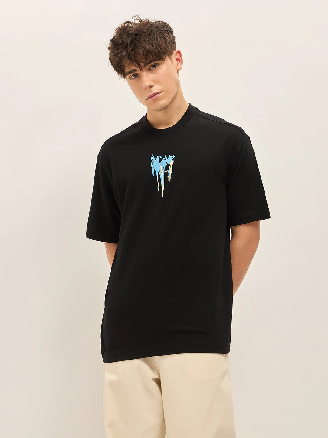Men Black Oversize Graphic Printed Crew Neck T-shirt - Image 6