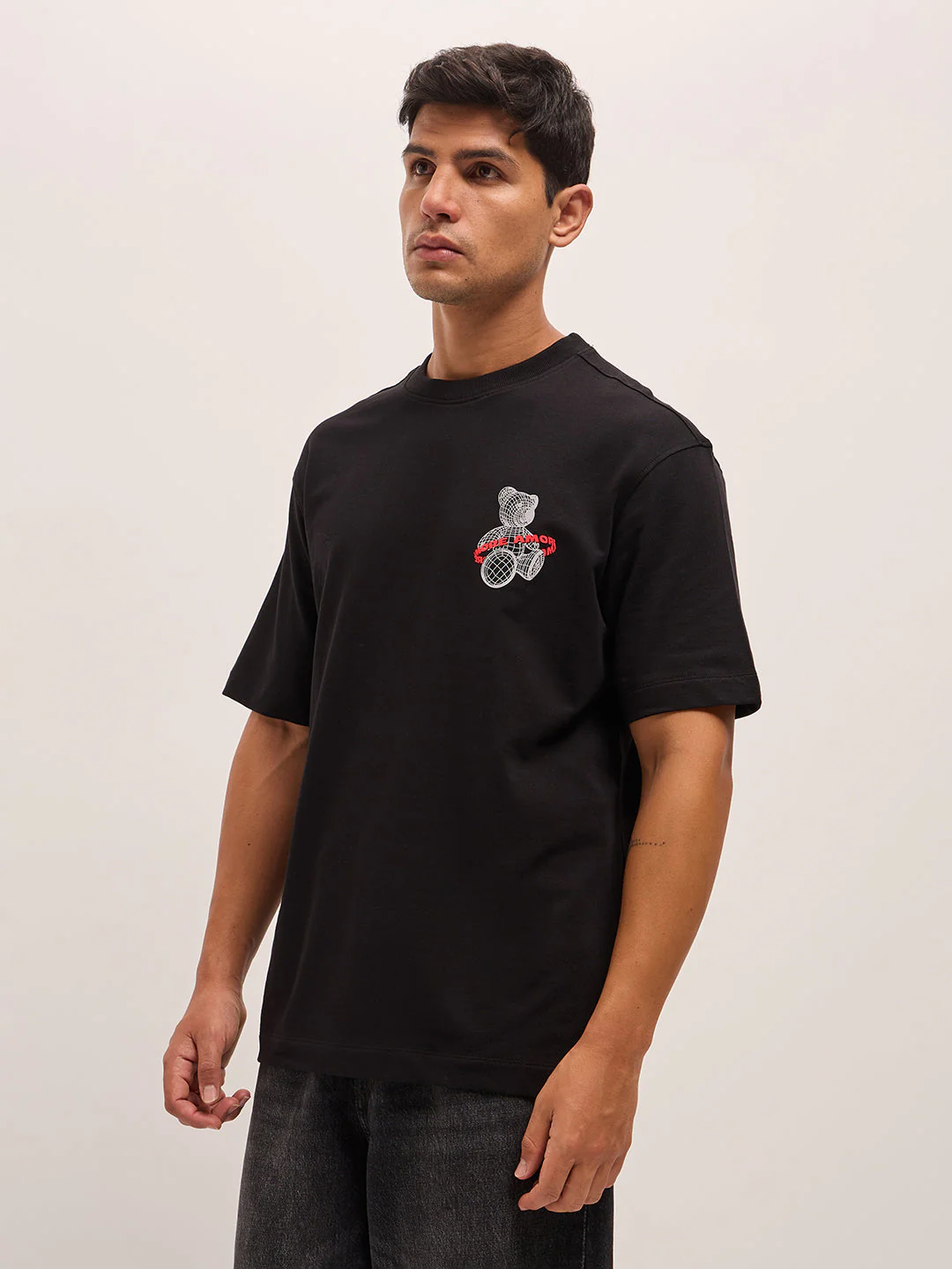 Men Black Oversize Graphic Printed Crew Neck T-shirt - Image 3