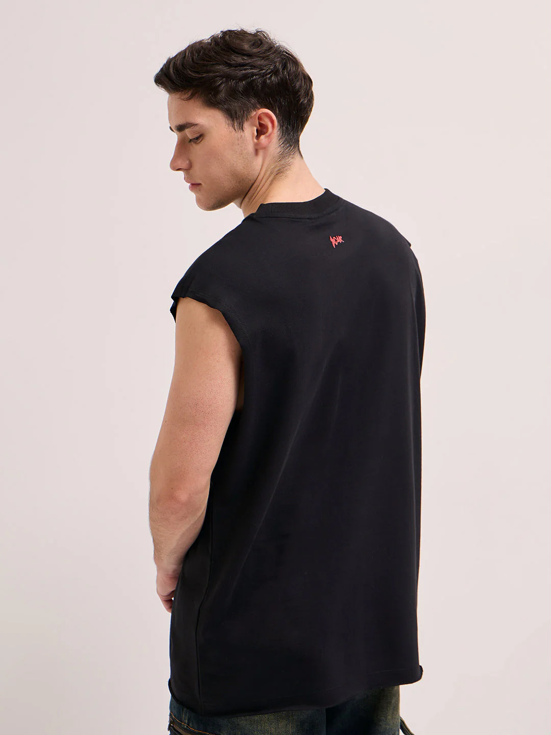 Men Black Oversize Graphic Printed Sleeveless T-shirt - Image 2
