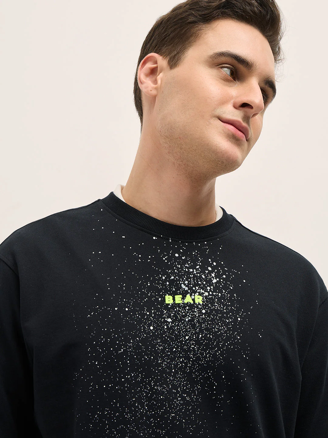 Men Black Oversize Graphic Splatter Crew Neck T-shirt - Image 5