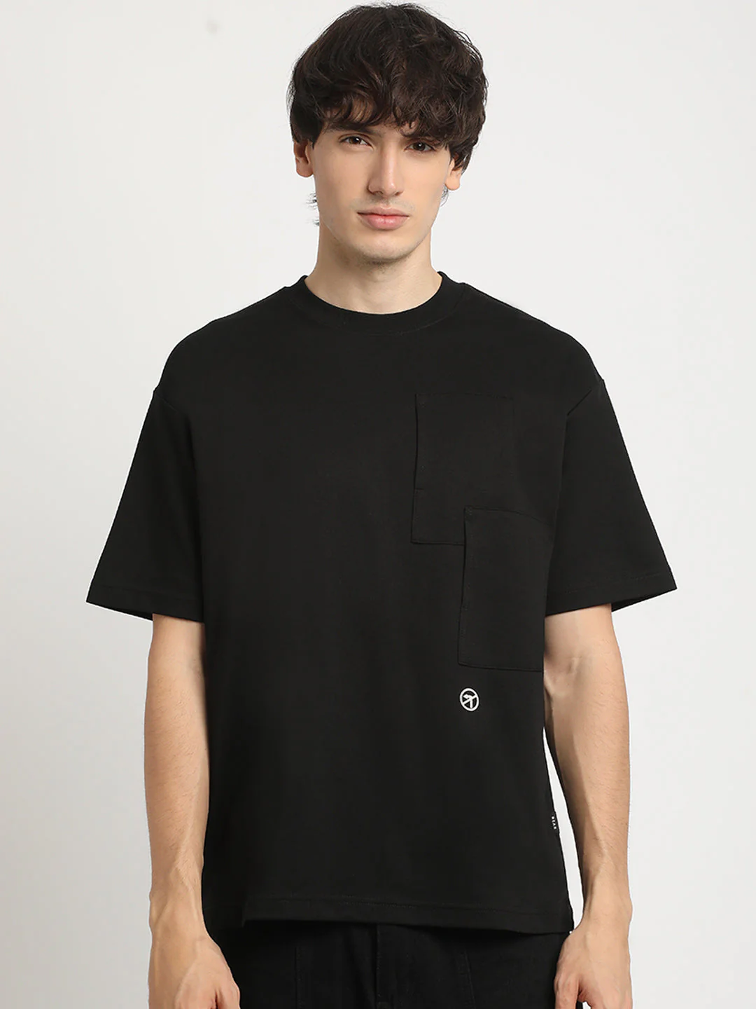 Men Black Oversized Fit Round Neck T-shirt - Image 2