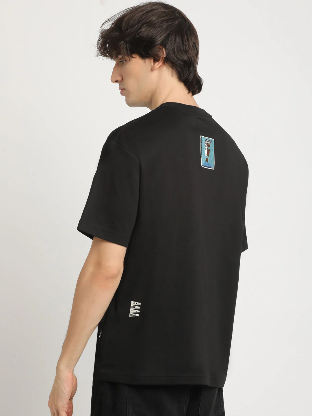 Men Black Oversized Fit Round Neck T-shirt - Image 4