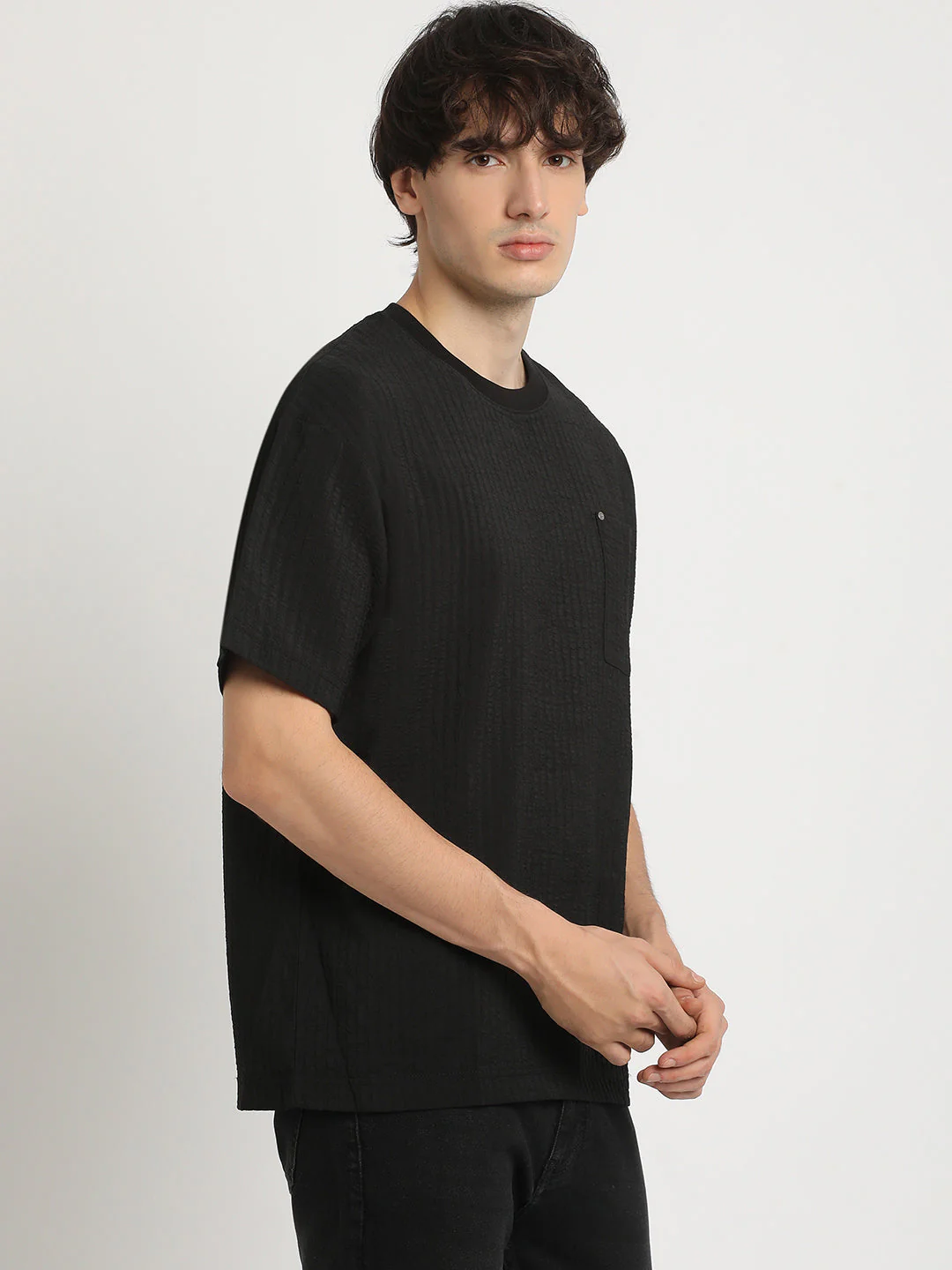 Men Black Oversized Fit Round Neck T-shirt - Image 3